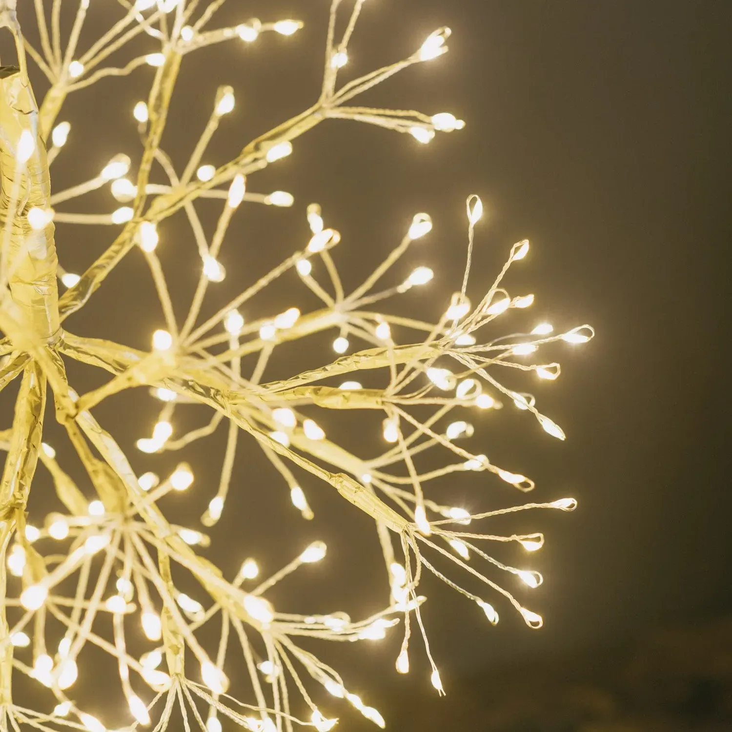 Small Hanging Dandelion Light - Gold