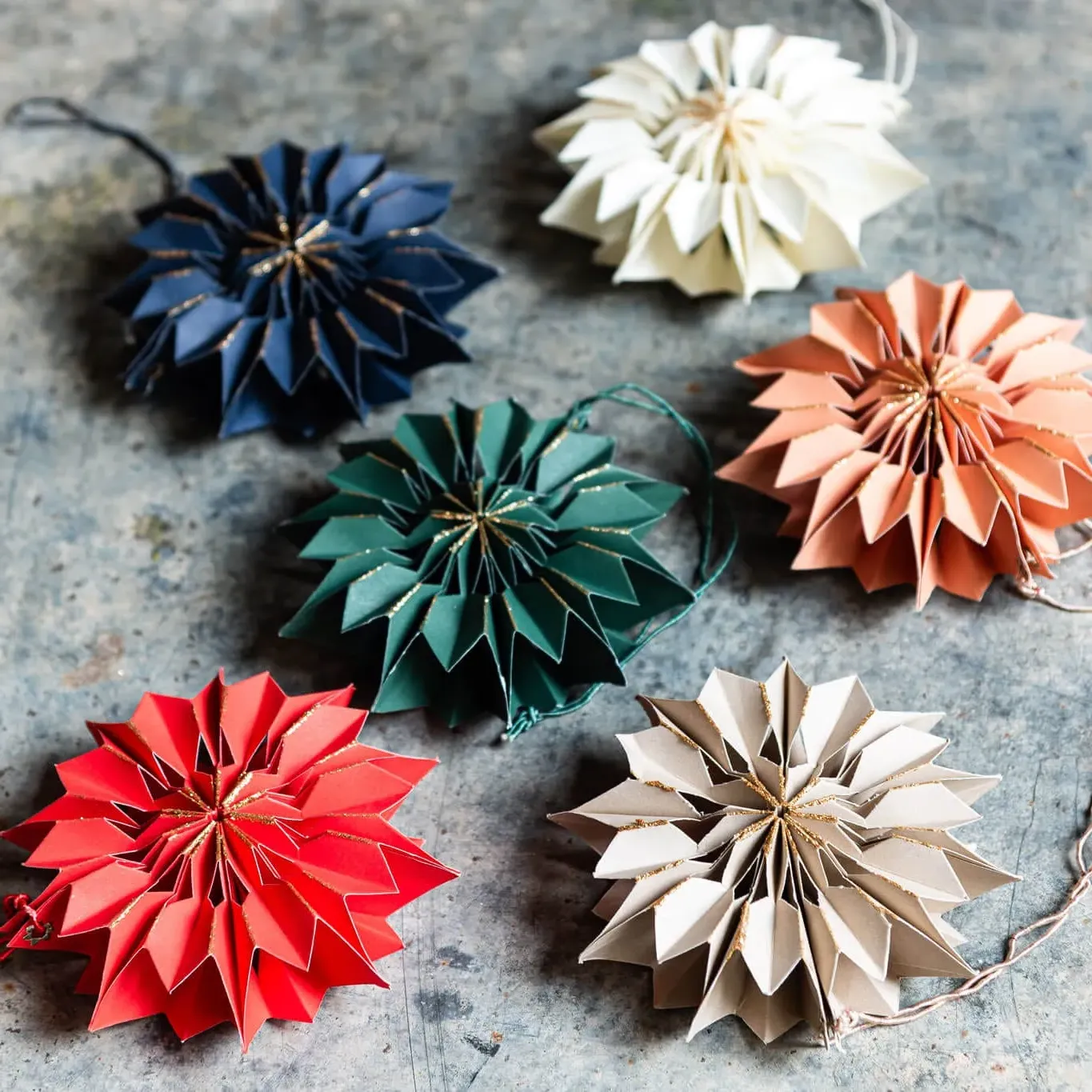 Small Paper Flower Tree Decoration - Blue image