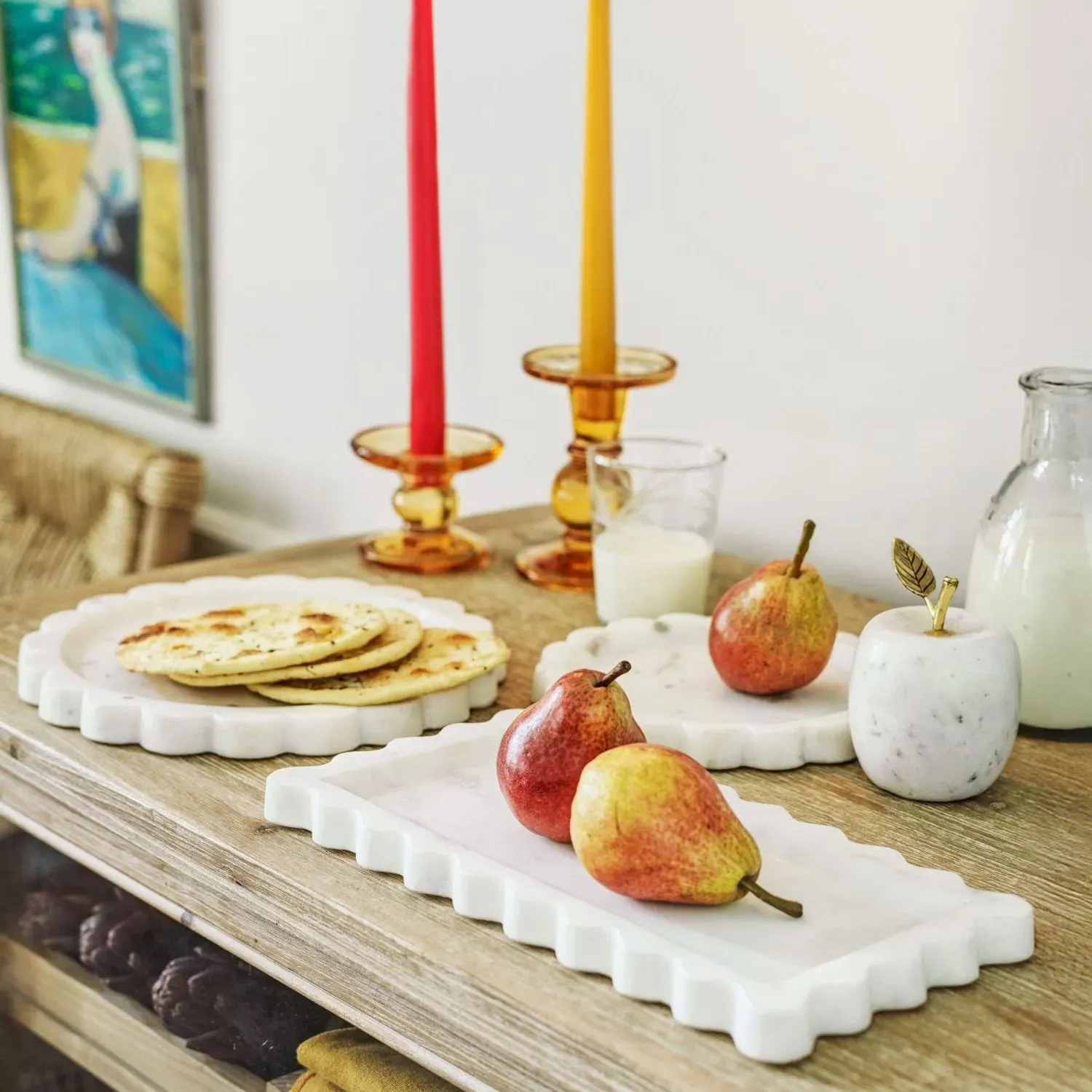 Small Round Scalloped Tray - White, Marble
