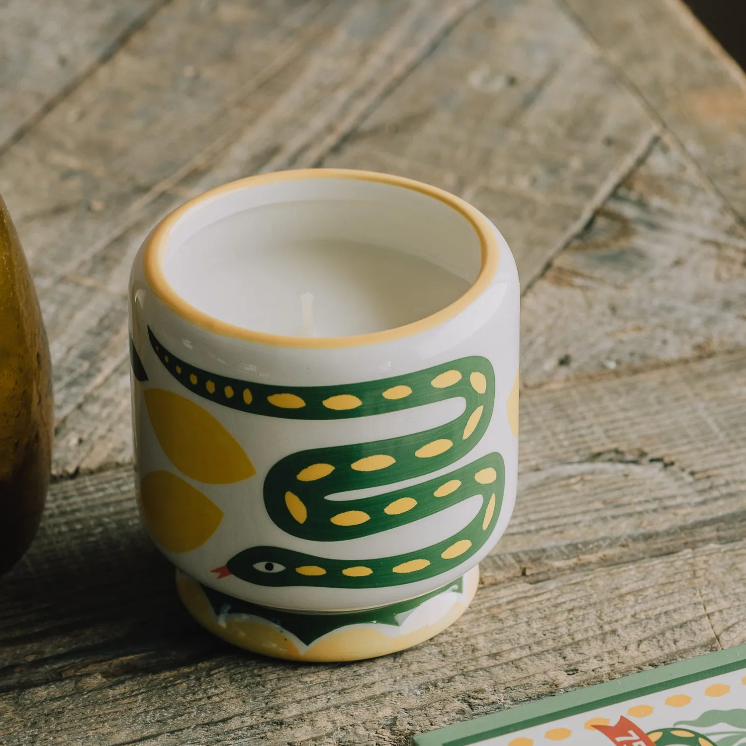 Snake Ceramic Lemongrass Candle - Ceramic