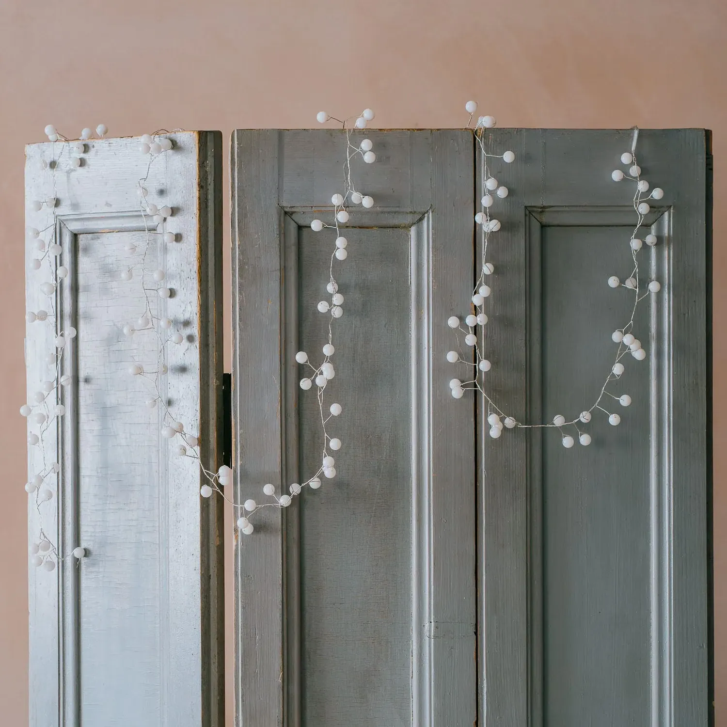 Snowberry String Lights - White