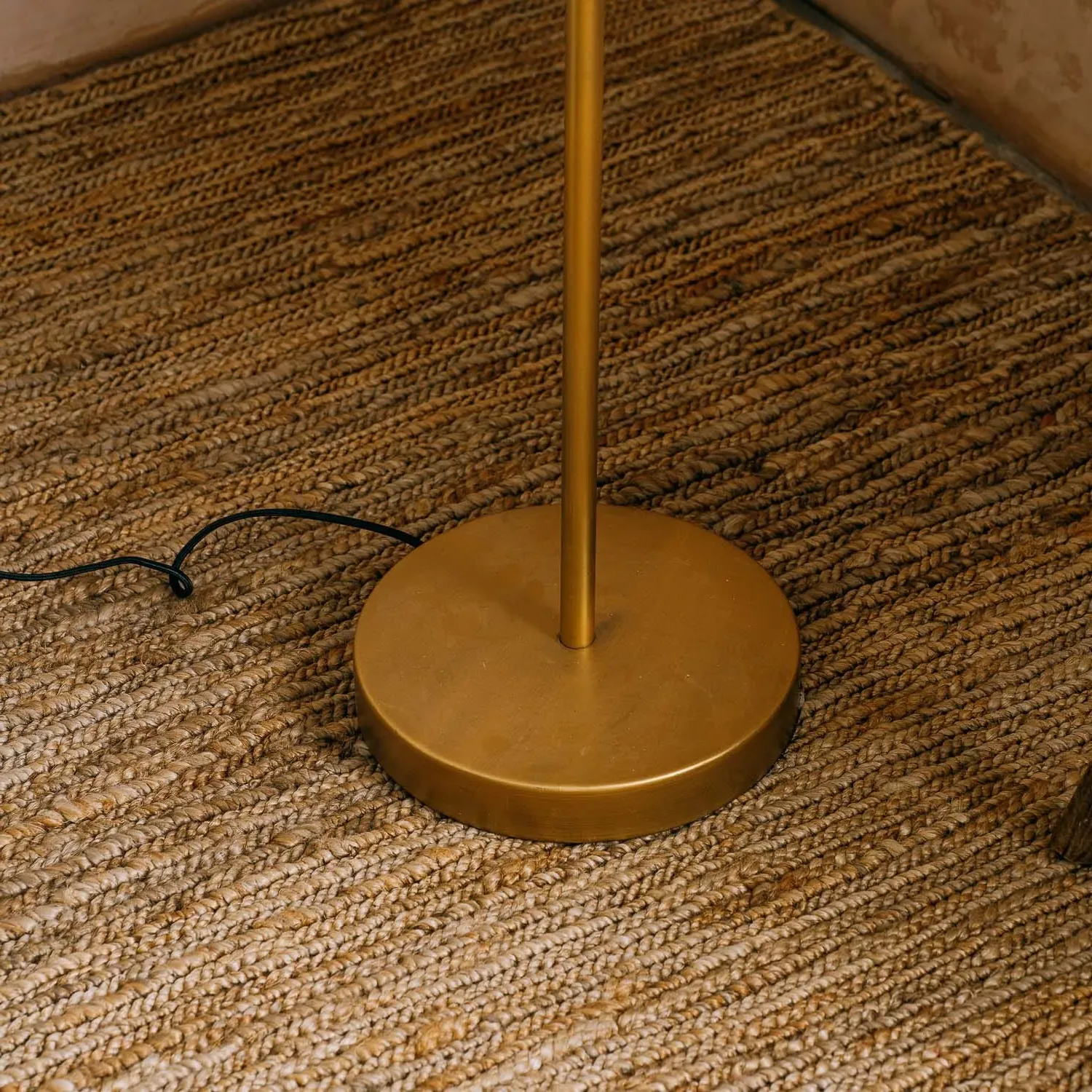 Spiro Floor Lamp - Brass, Iron