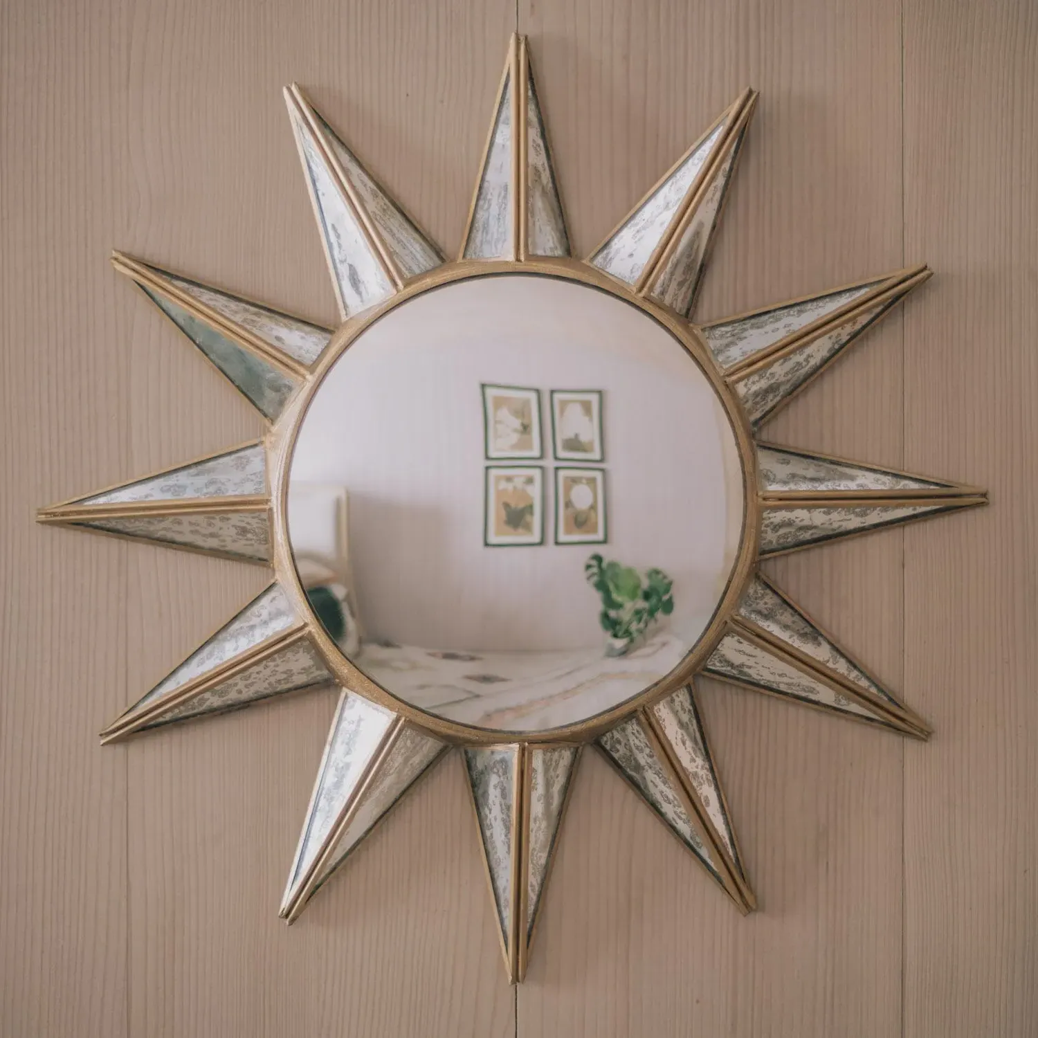 Star Convex Large Wall Mirror - Gold