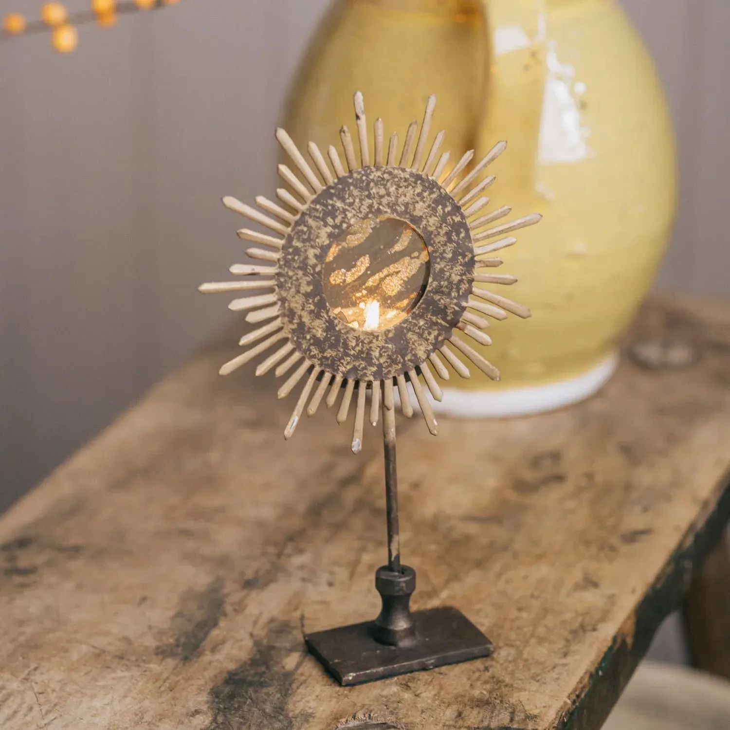 Sunburst Candle Holder - Antiqued Gold image