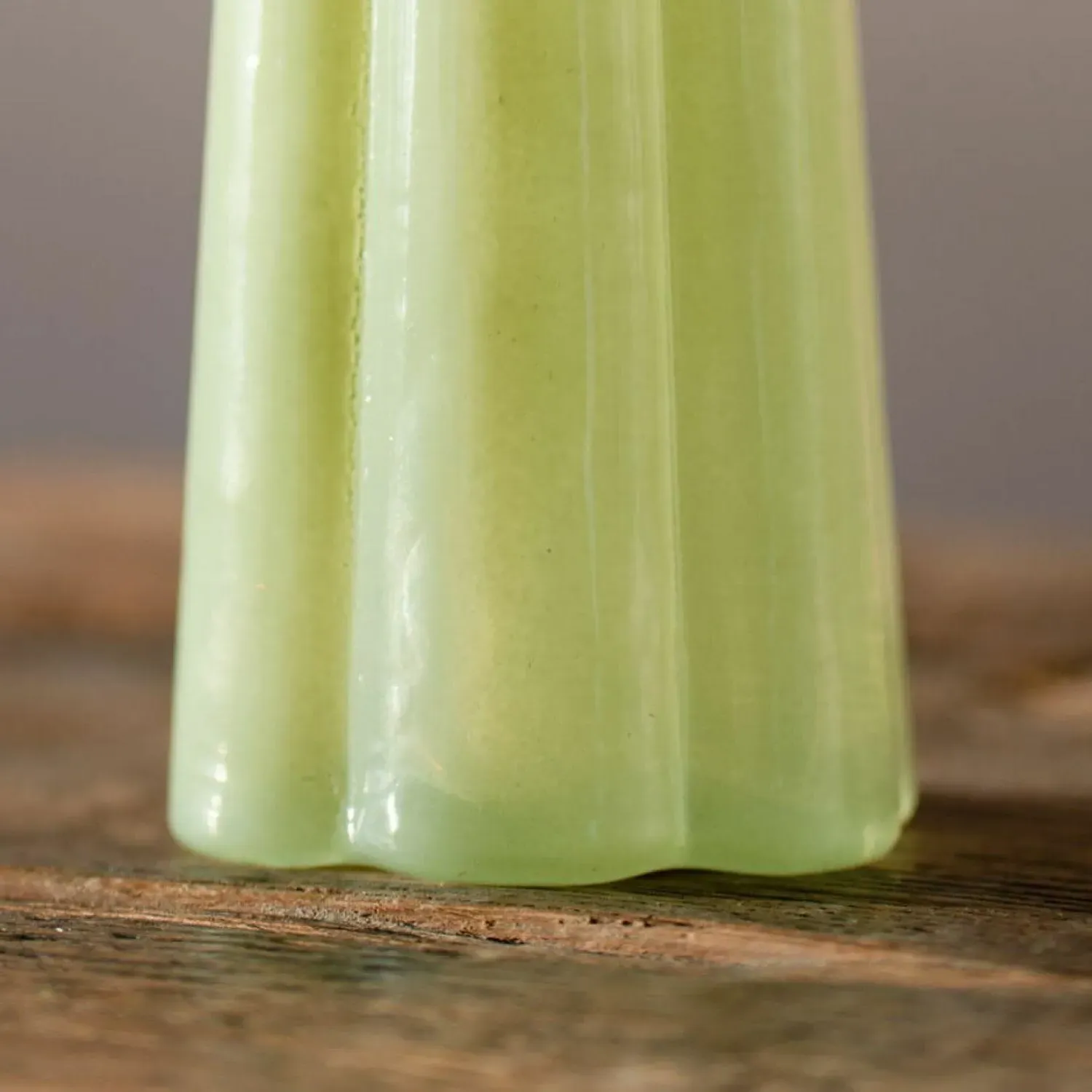 Tall Scalloped Glass Vase - Mint Green