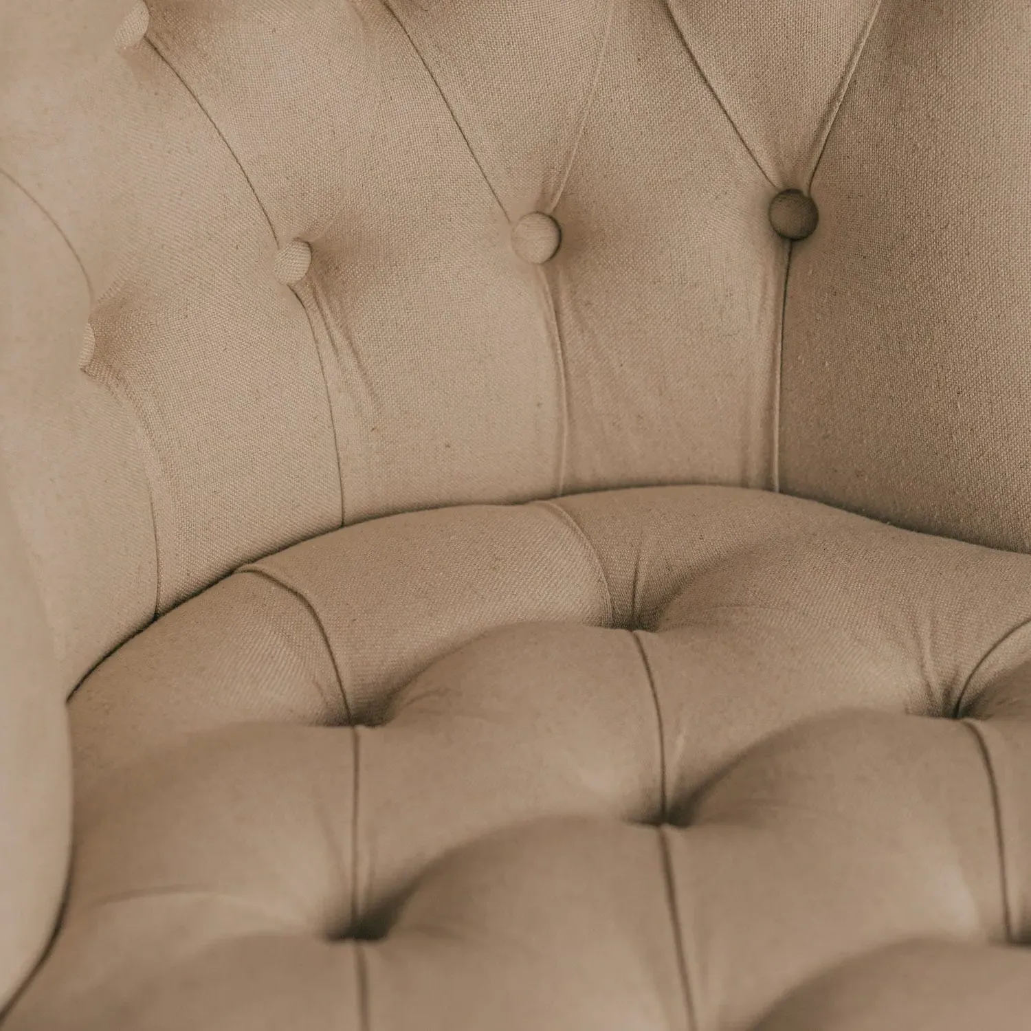 Trianon Chair with Button Detailing - Natural, Linen