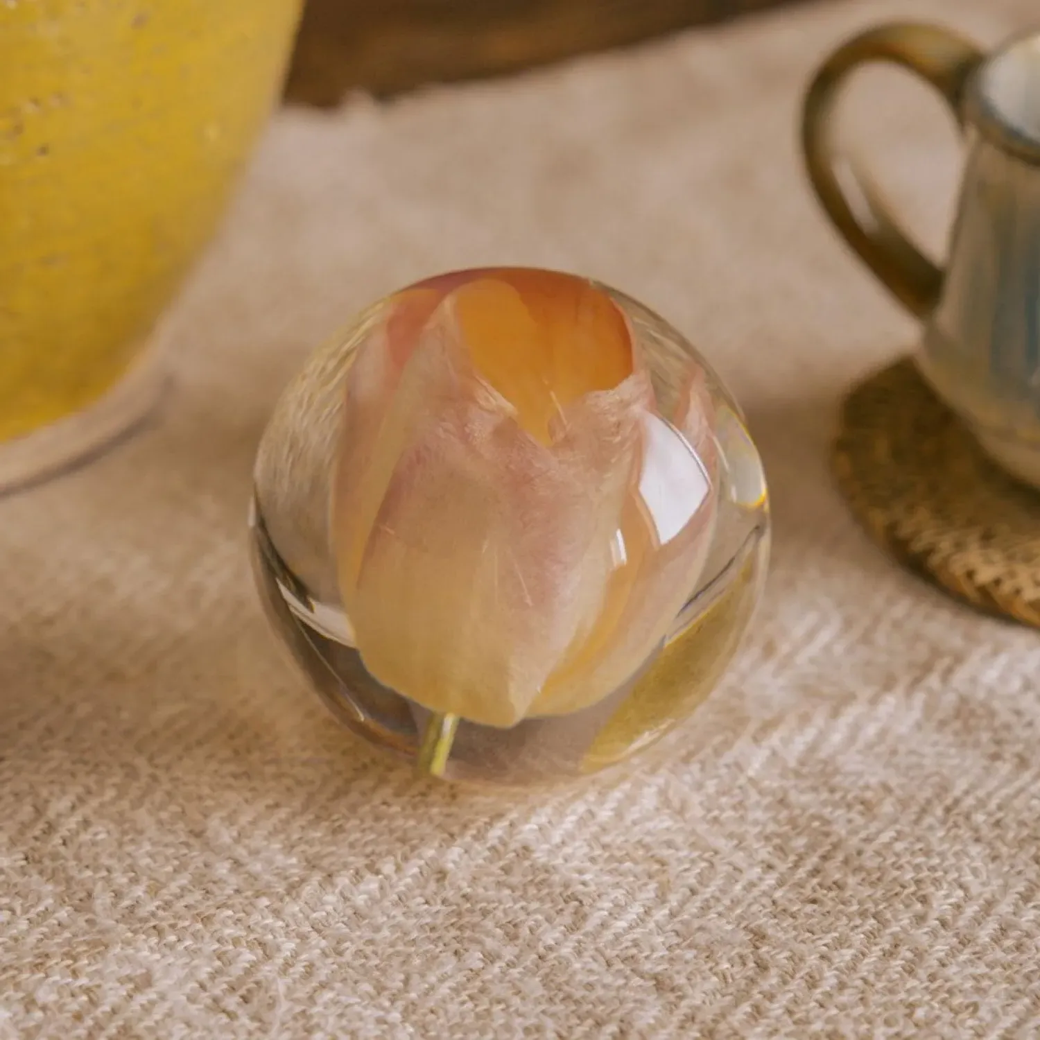 Tulip Clear Resin Ball - Clear, Epoxy Resin