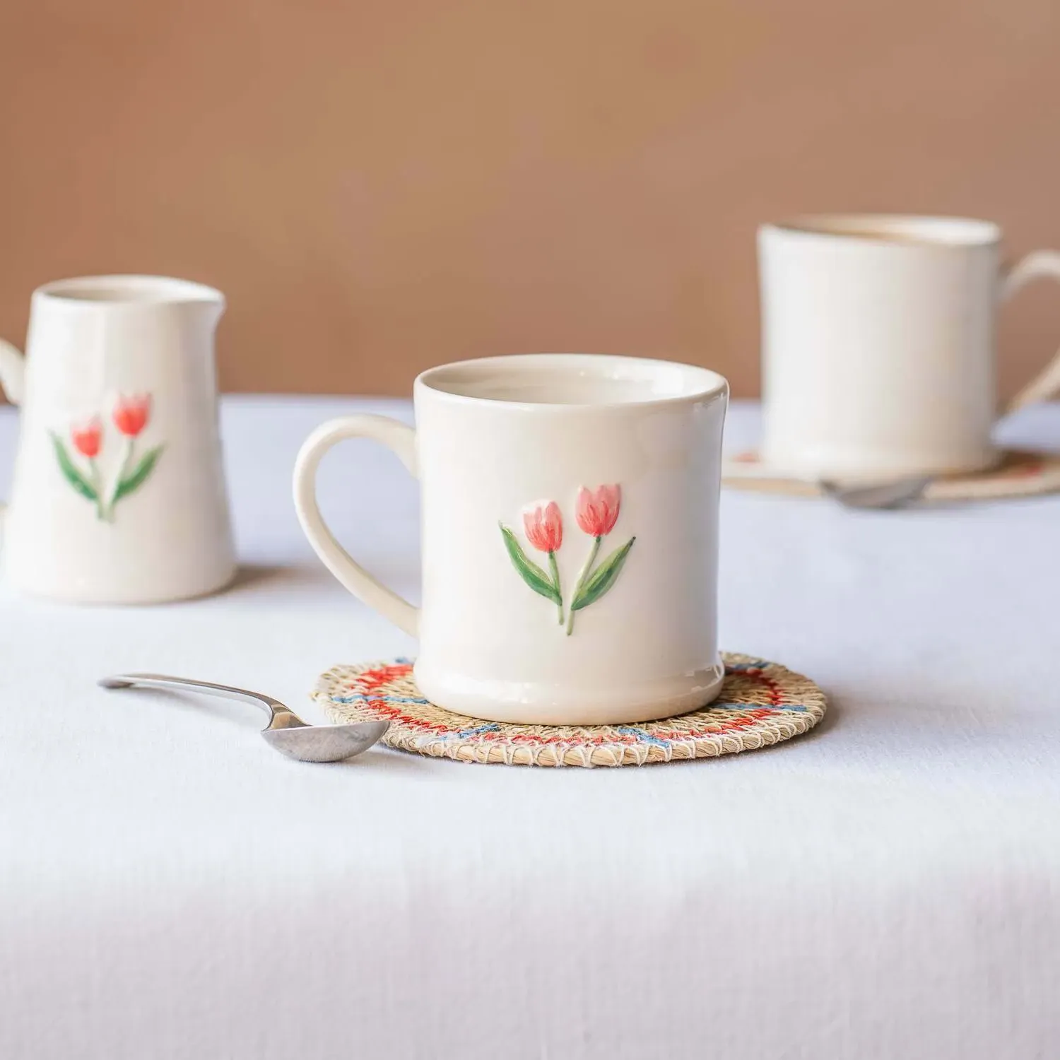 Tulips Motif Mini Mug - Neutral, Stoneware