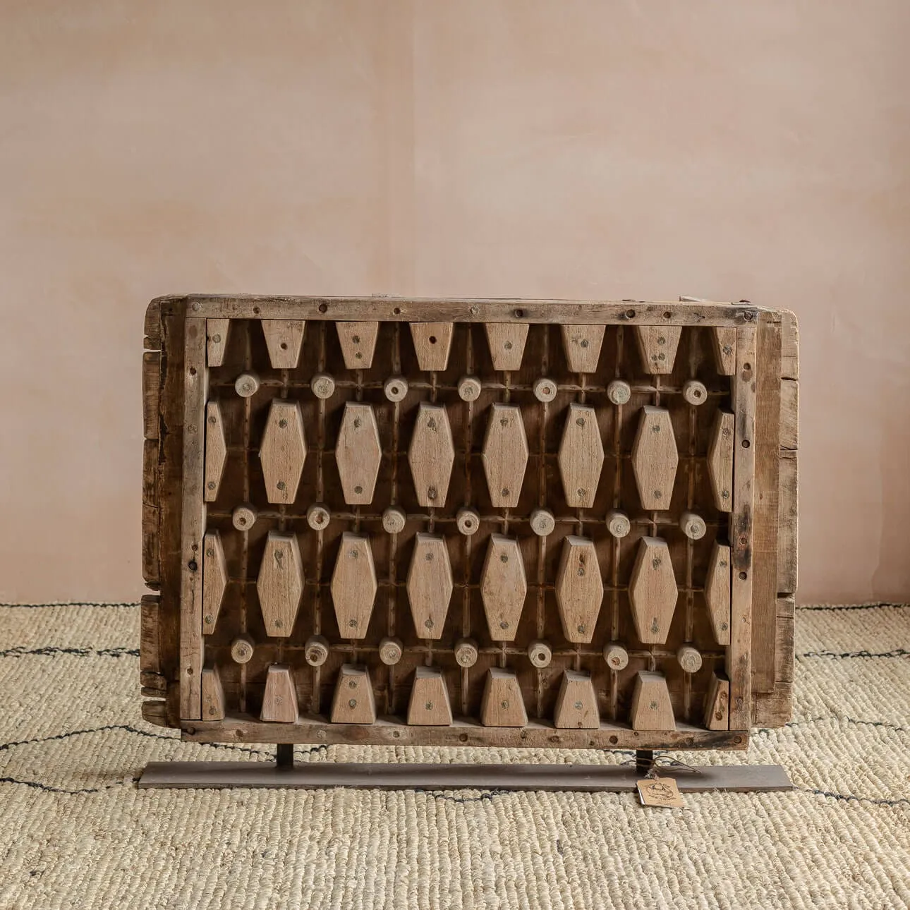 Vintage Decorative Concrete Mould - Reclaimed Wood