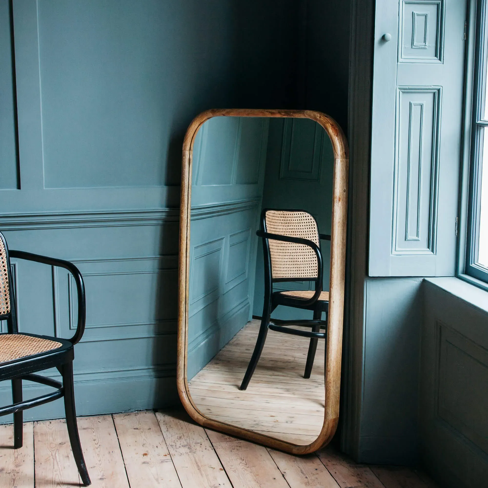 Walter Medium Rectangular Mirror - Natural Wood