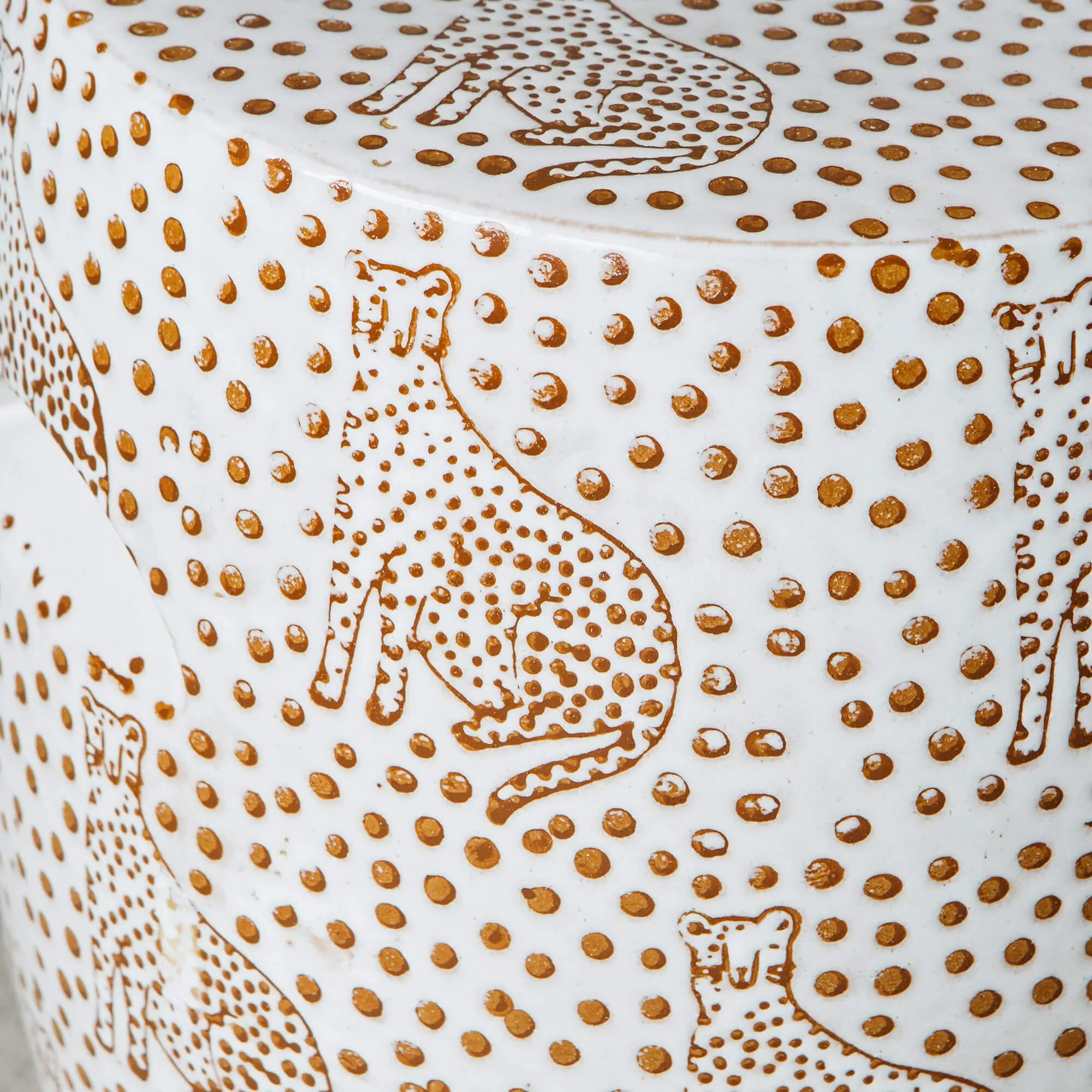 White Leopard Stool - White, Ceramic