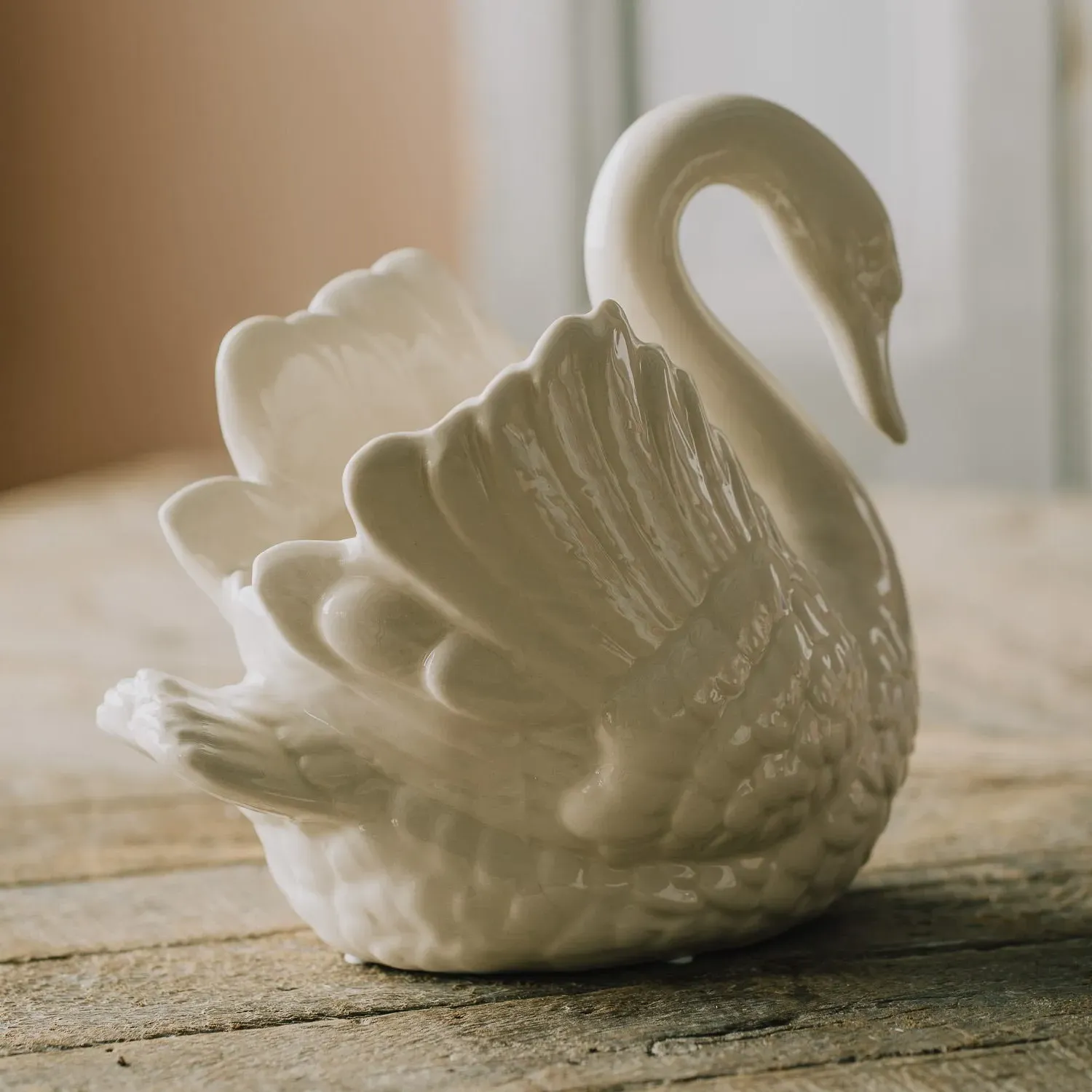 White Swan Vase - White, Ceramic