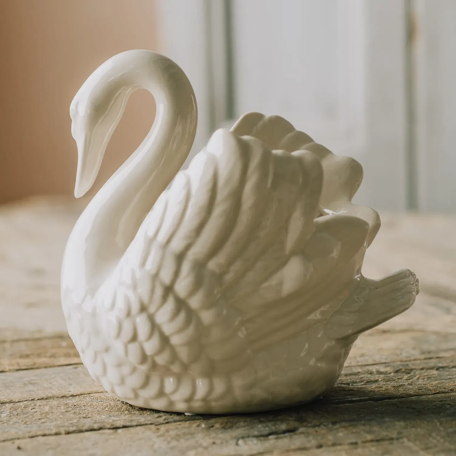 White Swan Vase - White, Ceramic