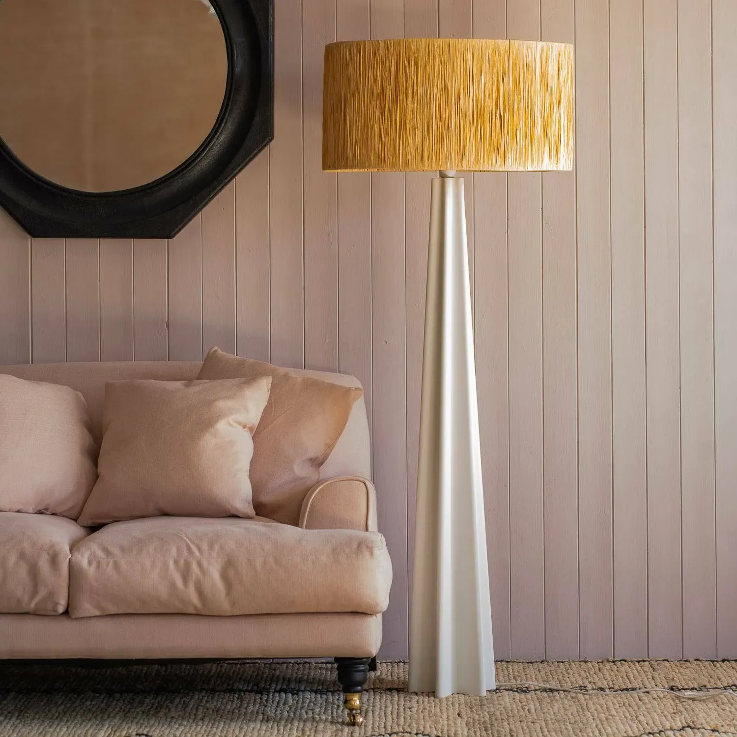 White Wave Floor Lamp - White, Iron image