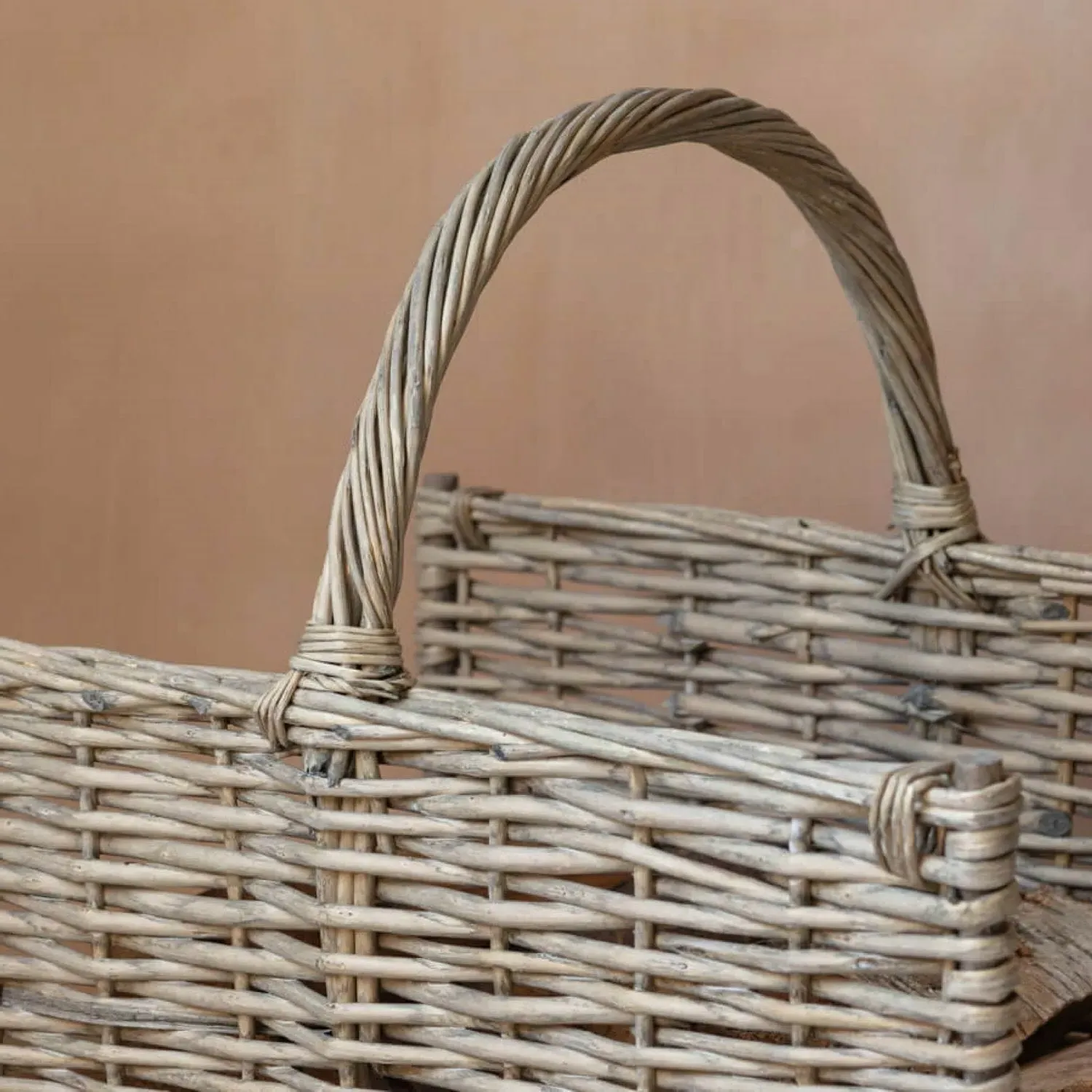 Willow Log Basket with Handle - Natural