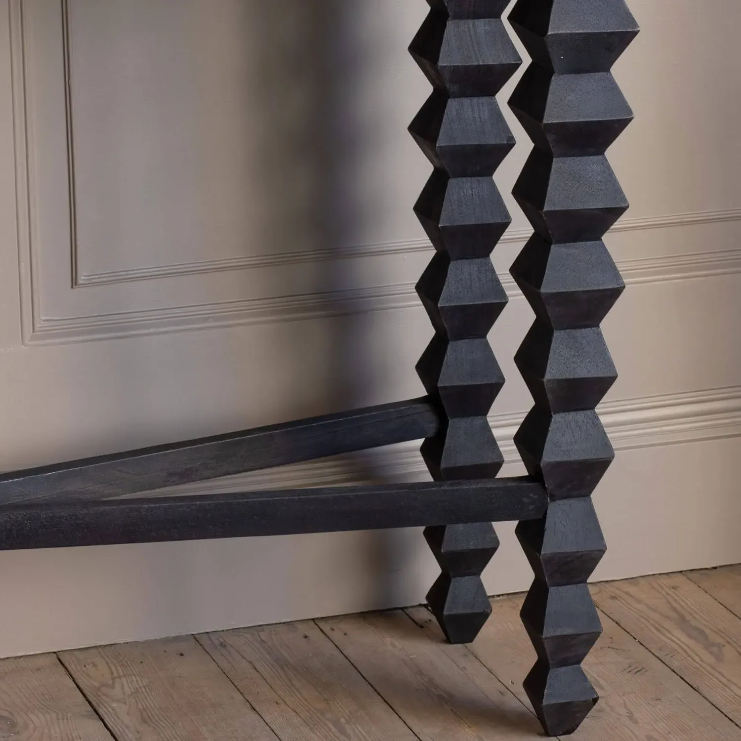 Yasmin Console Table - Black, Mango Wood
