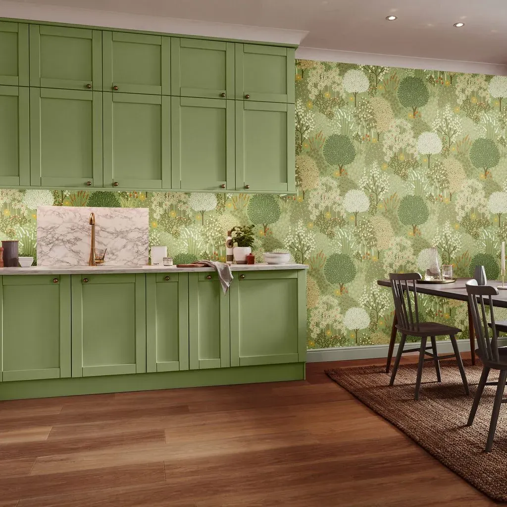 Fable Sage Tree Wallpaper - Yellow