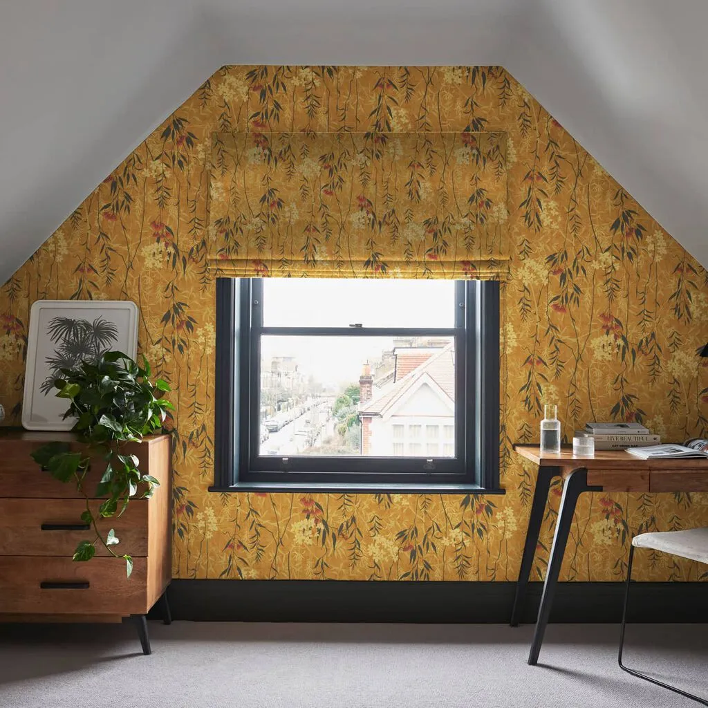 Obassia Silk Opulence Trail Wallpaper - Yellow