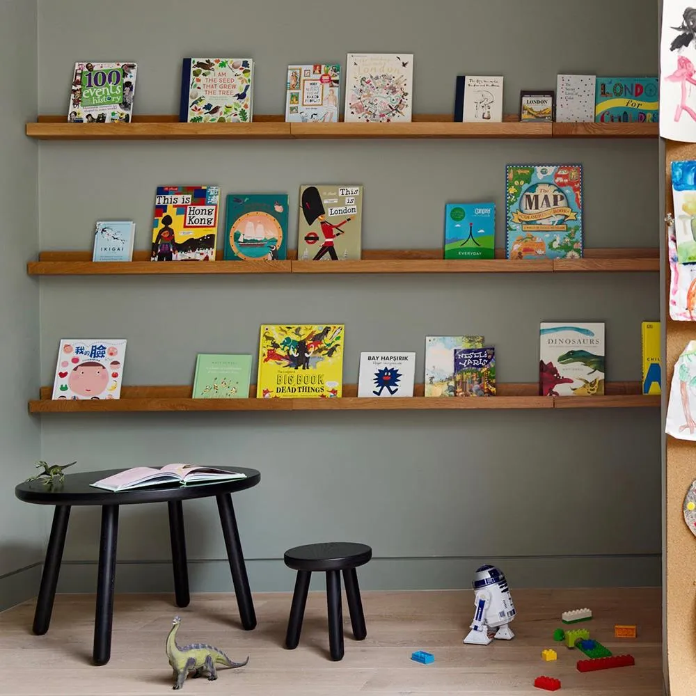 Round Kids Table - Oak, Solid Wood