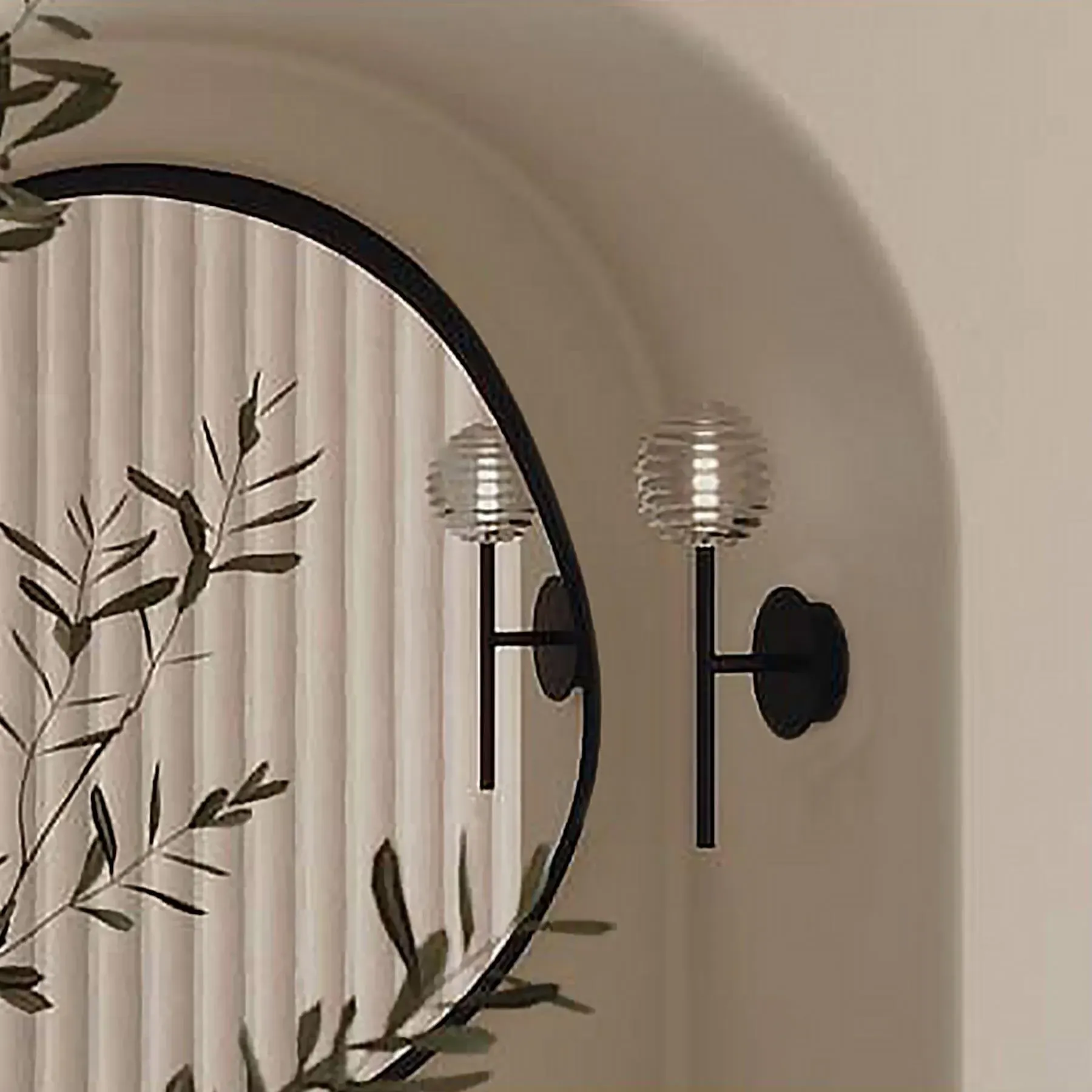 Spherical Wall Light with Striped Glass - Black