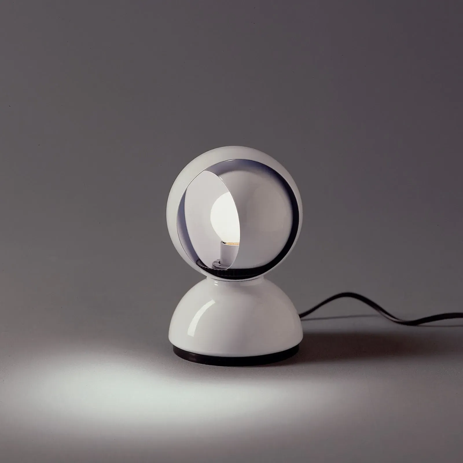 Eclisse Table Lamp with Rotating Shade - White