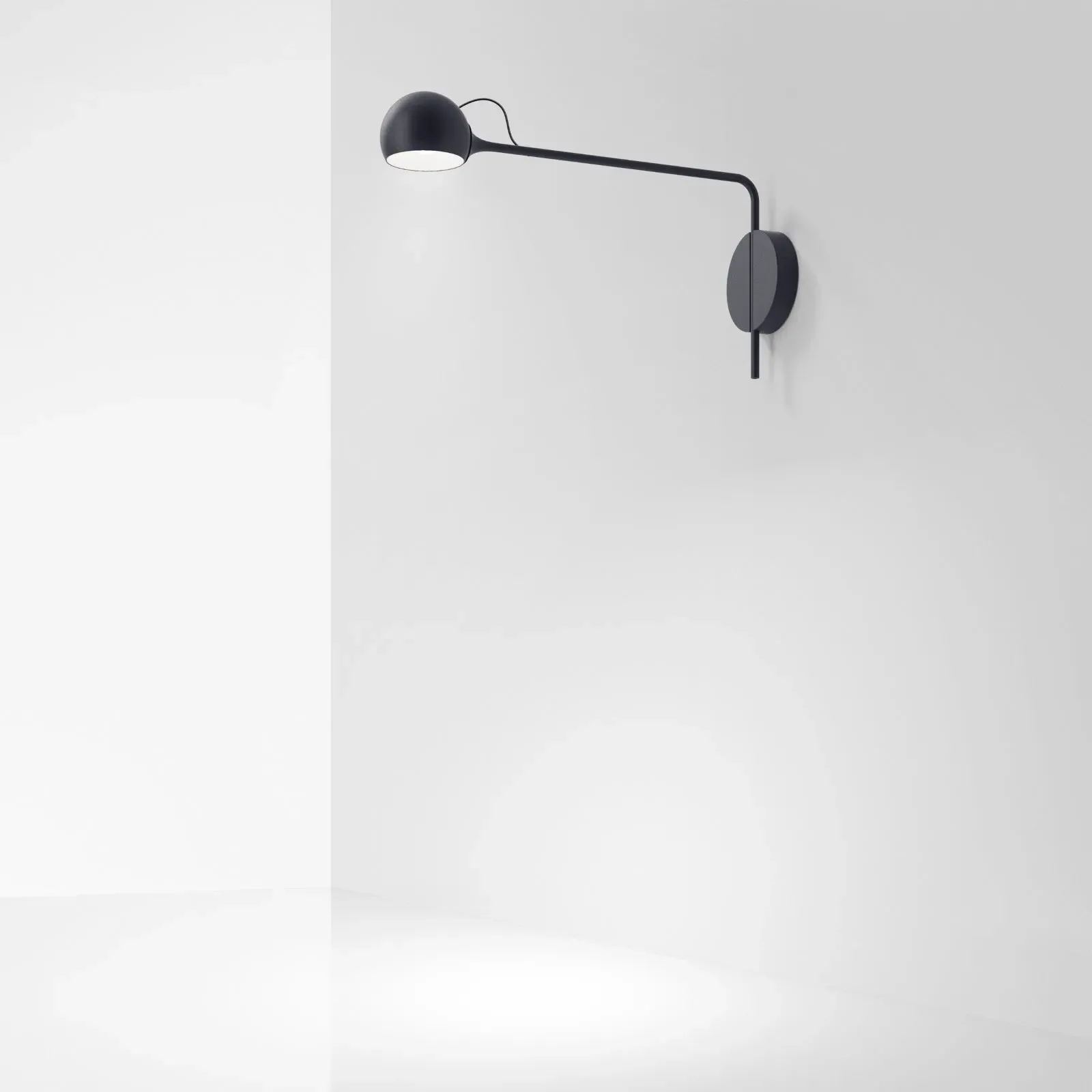 IXA Wall Light with Magnetic Head - Blue