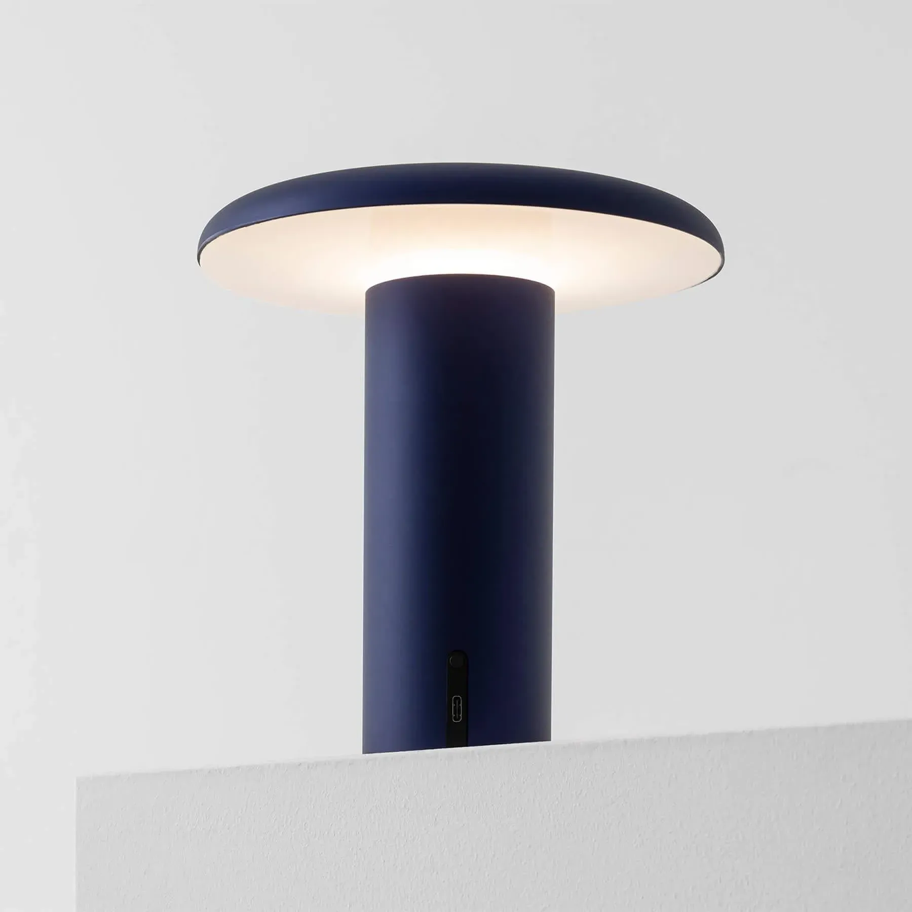 Portable Rechargeable Lamp - Blue