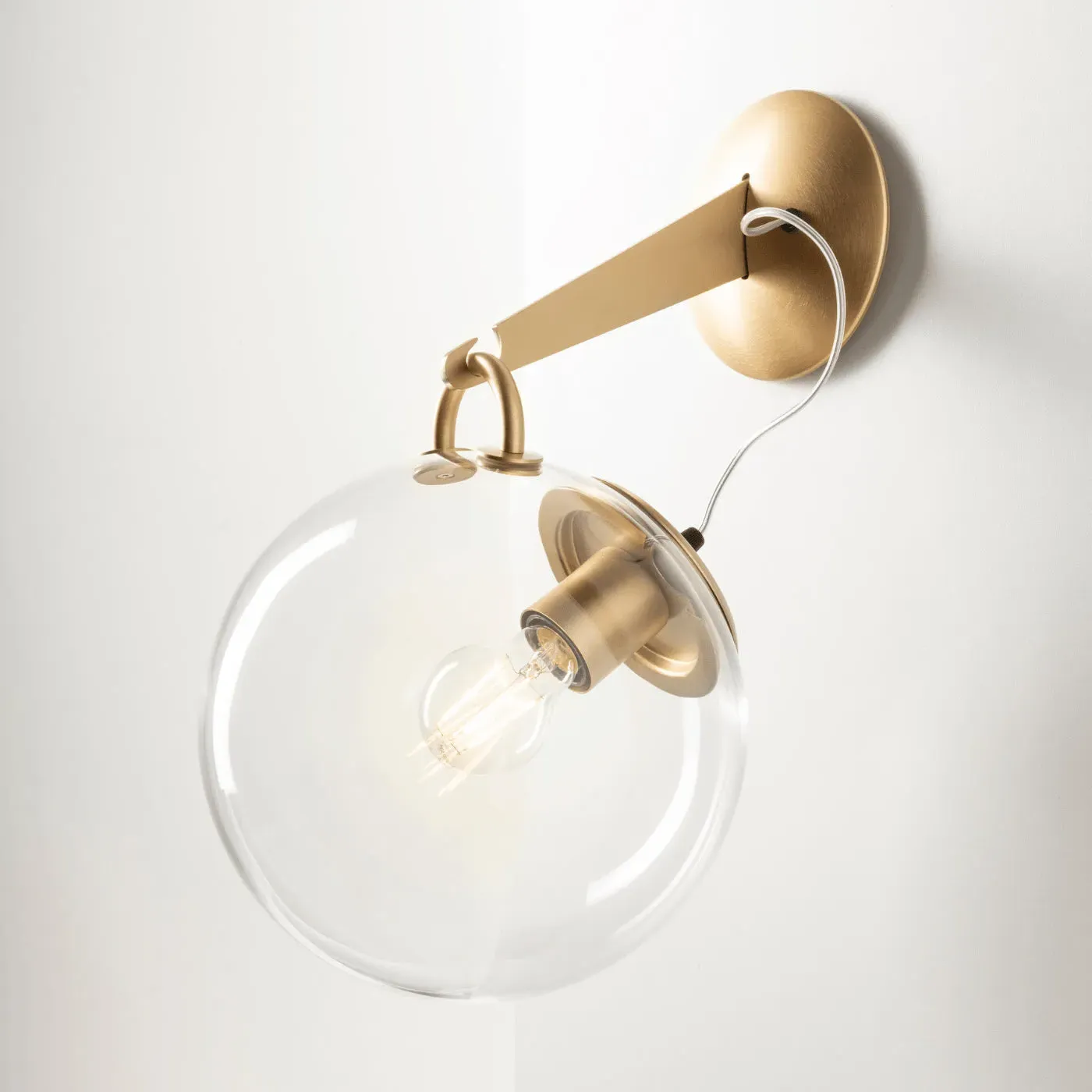 Wall Light with Glass Diffuser - Chrome