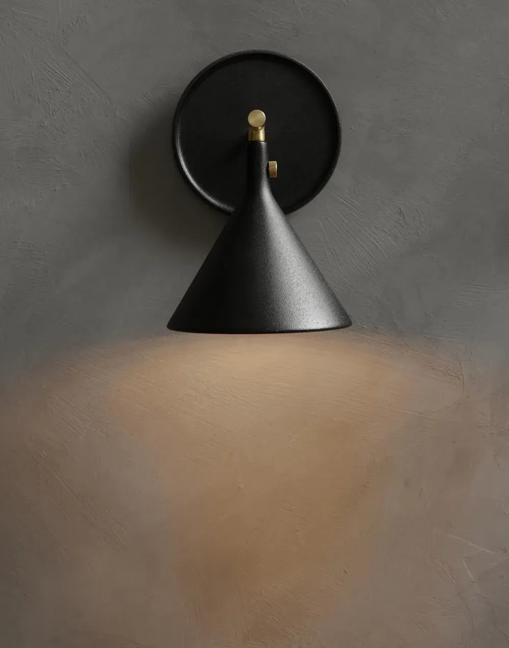 Cast Sconce Wall Light - Metal
