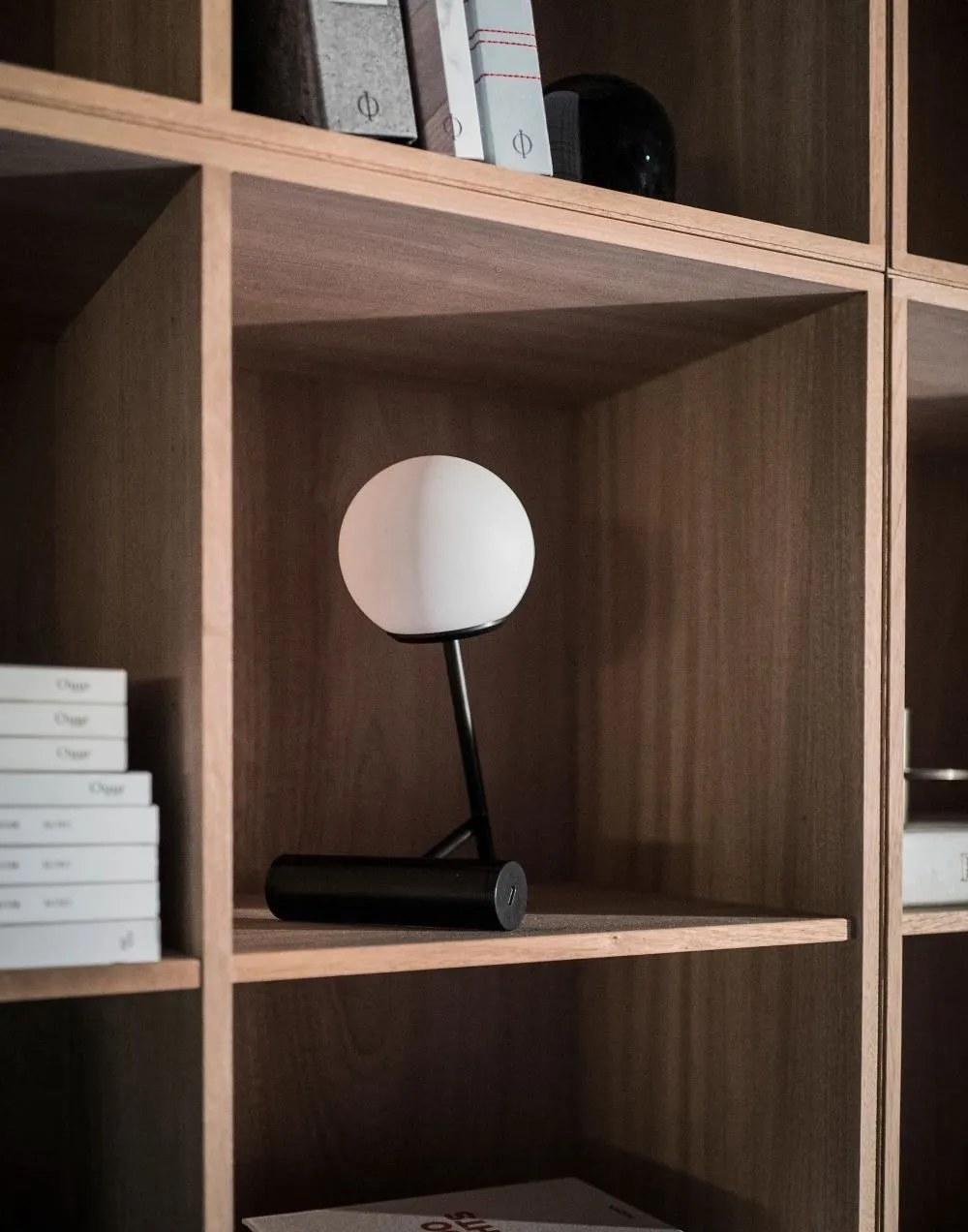 Portable Rechargeable Lamp - Light Grey