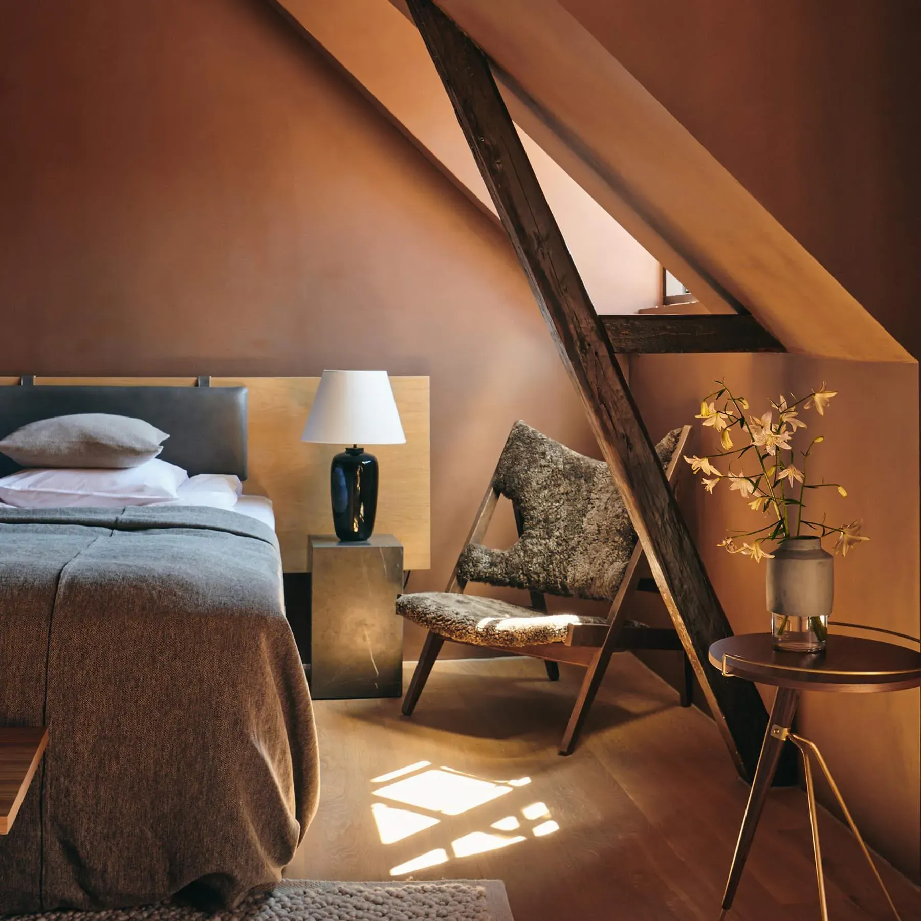 Table Lamp with Touch Dimmer - Black, Stoneware