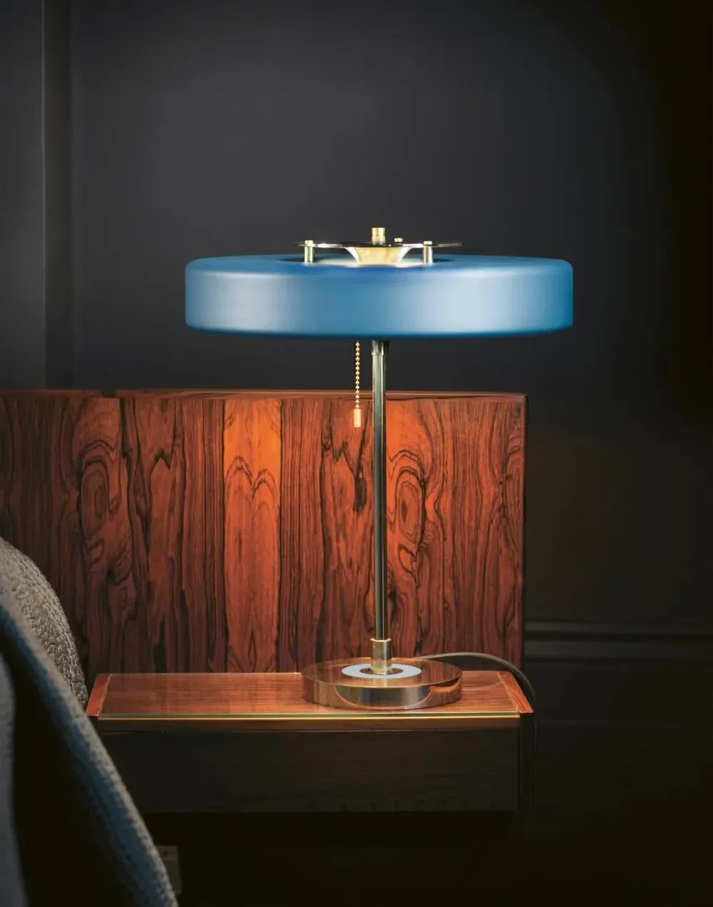 Revolve Table Lamp with Pull Chain - White, Brass