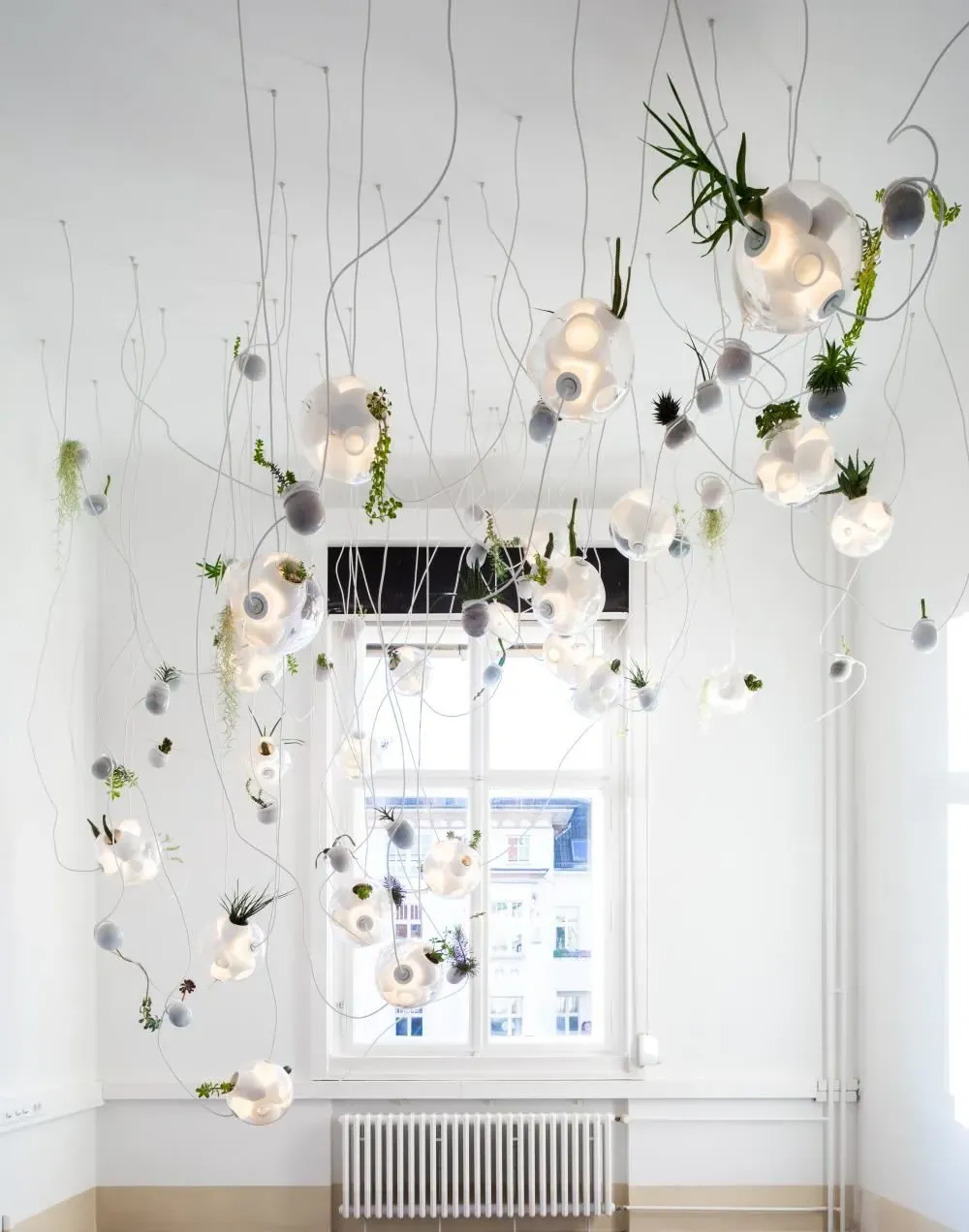 11-Piece Pendant Light Set - Glass