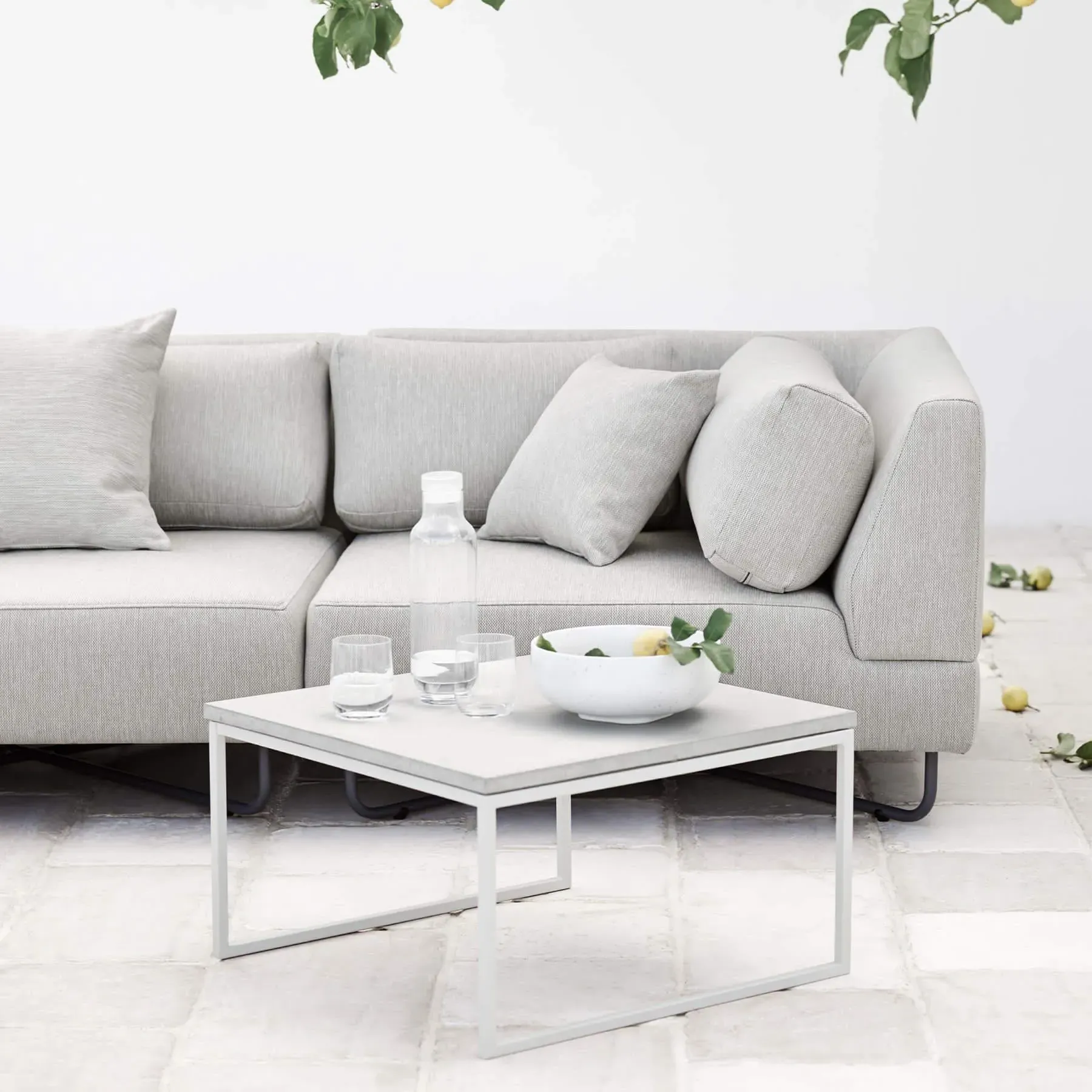 Como Coffee Table - Dark Grey, Concrete