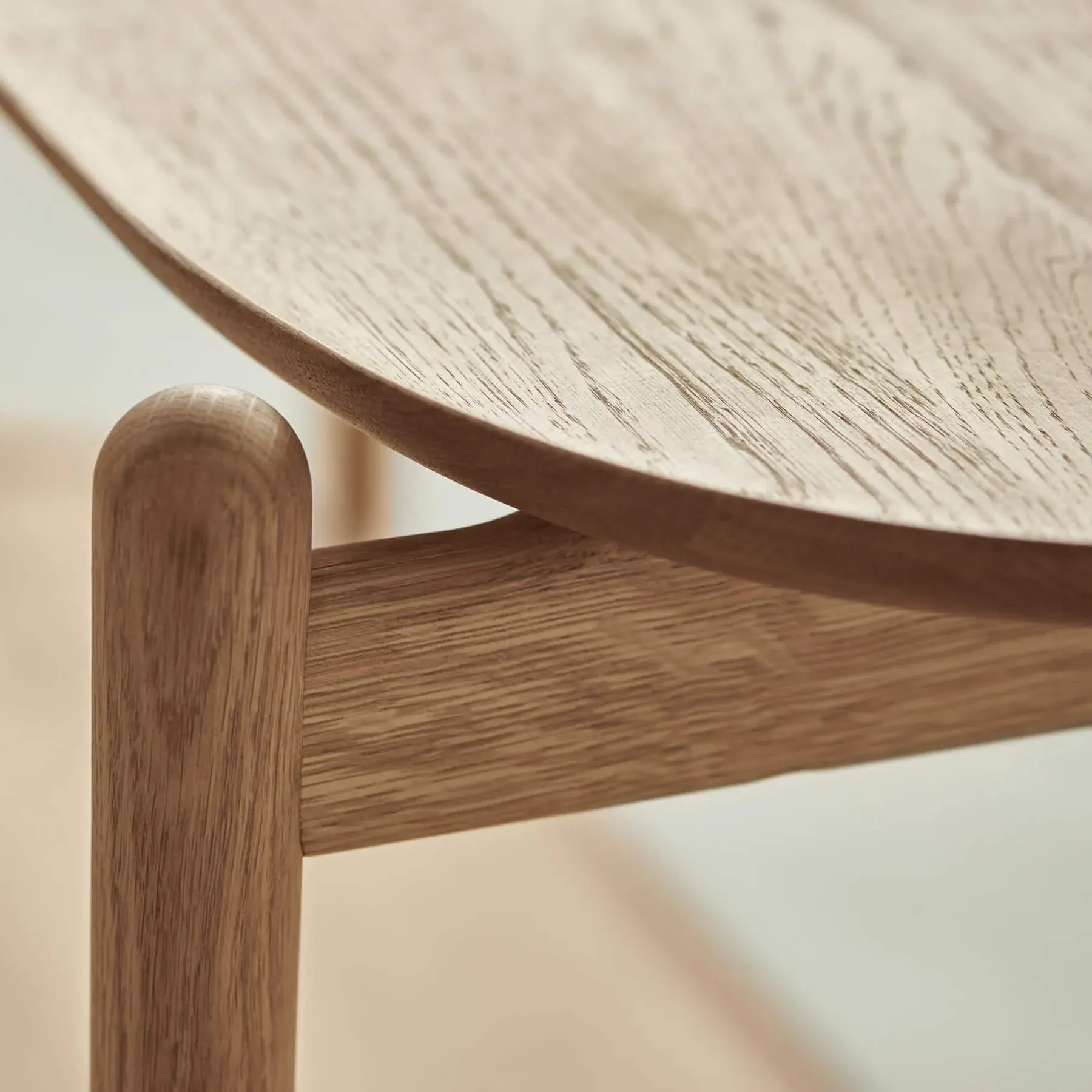 Coupe Small Bar Trolley - Oiled Oak