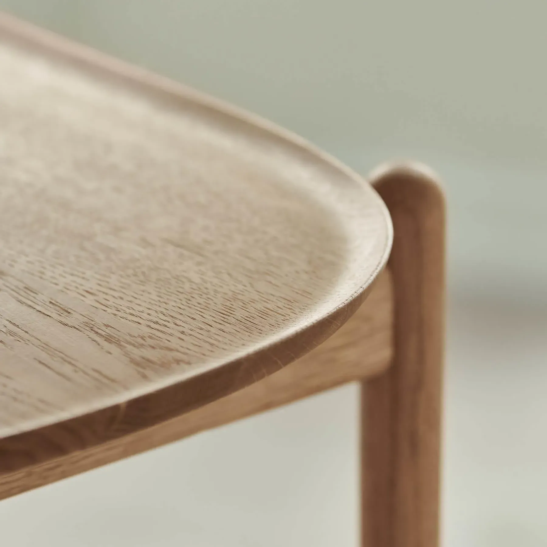 Coupe Small Bar Trolley - Oiled Oak