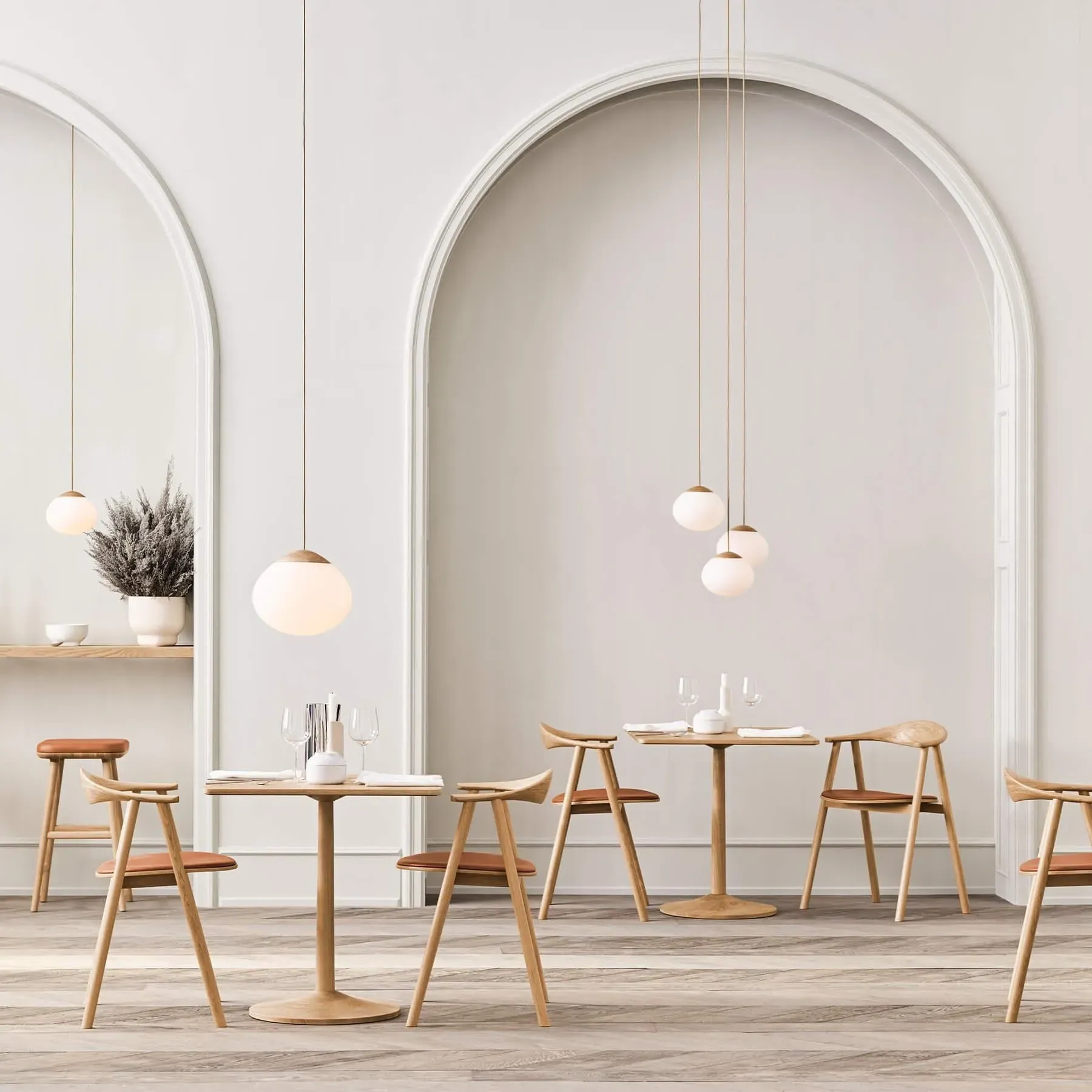 Medium Pendant Light - Oiled Oak