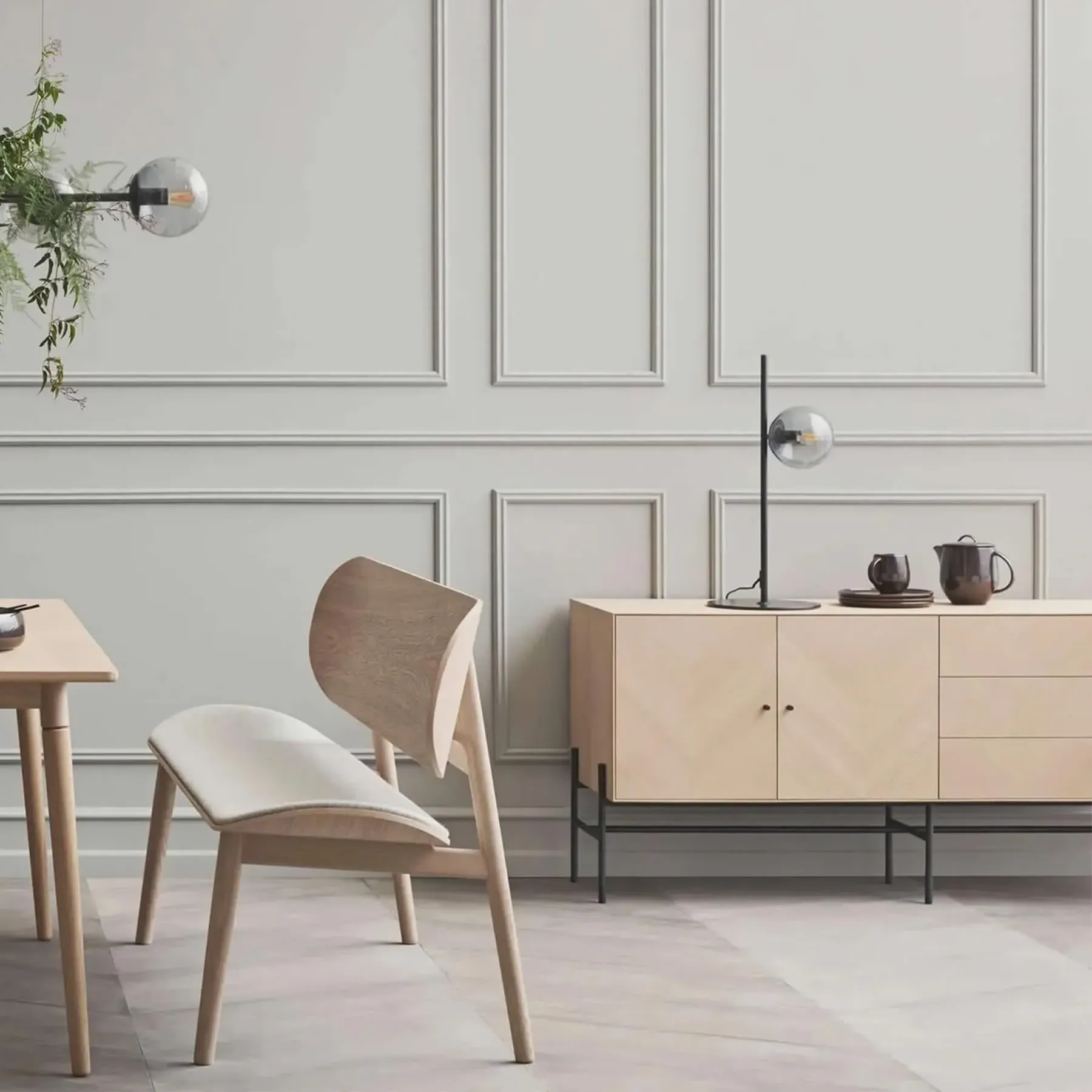 Orb Table Lamp with Glass Shade - Black