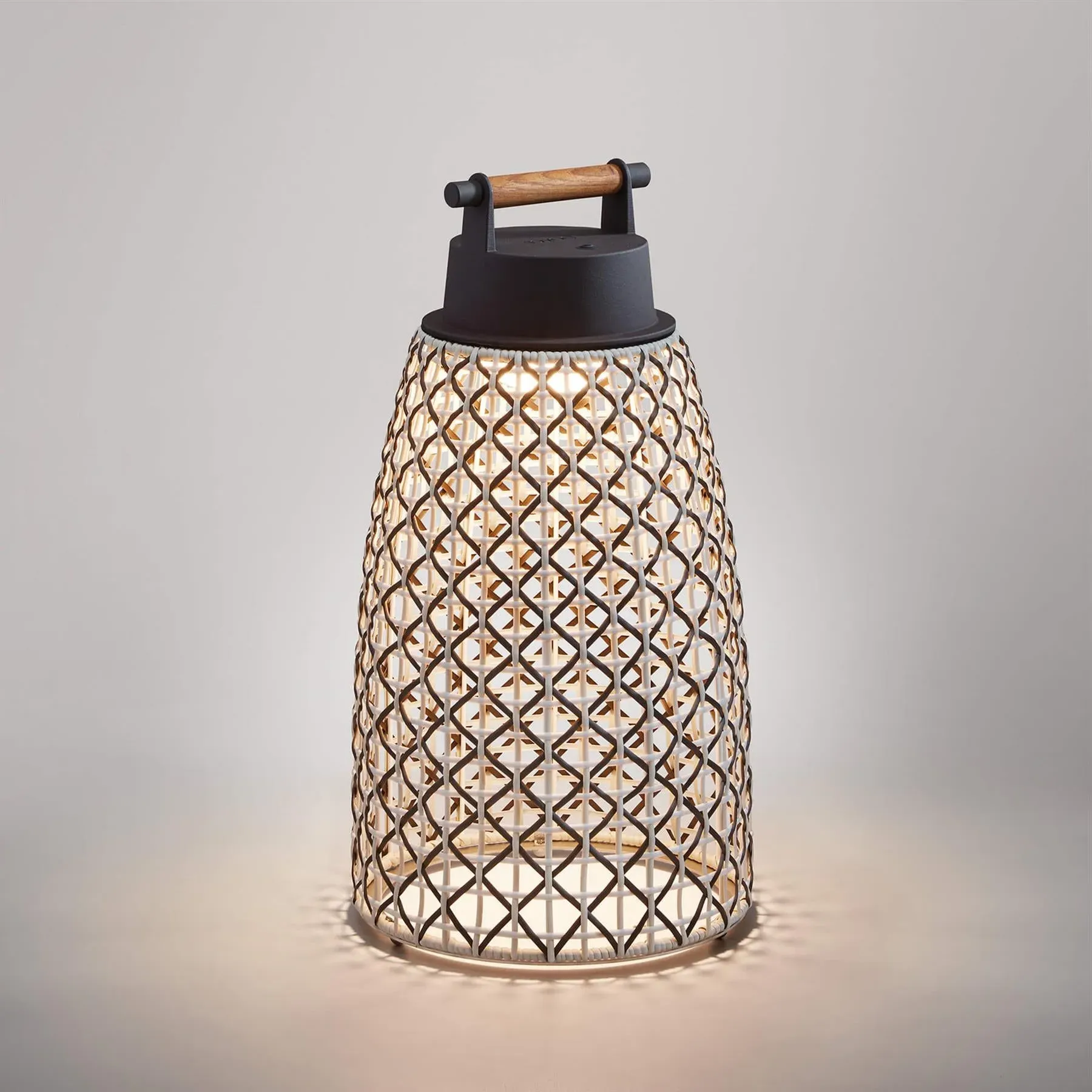 Nans Portable M/49/R Outdoor Lamp - Beige