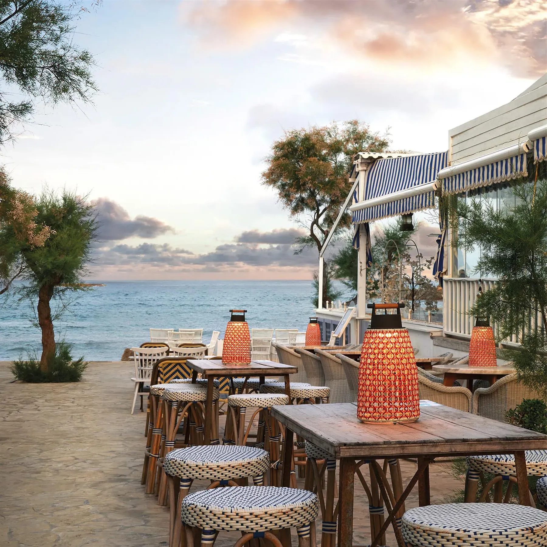 Nans Portable M/49/R Outdoor Lamp - Brown