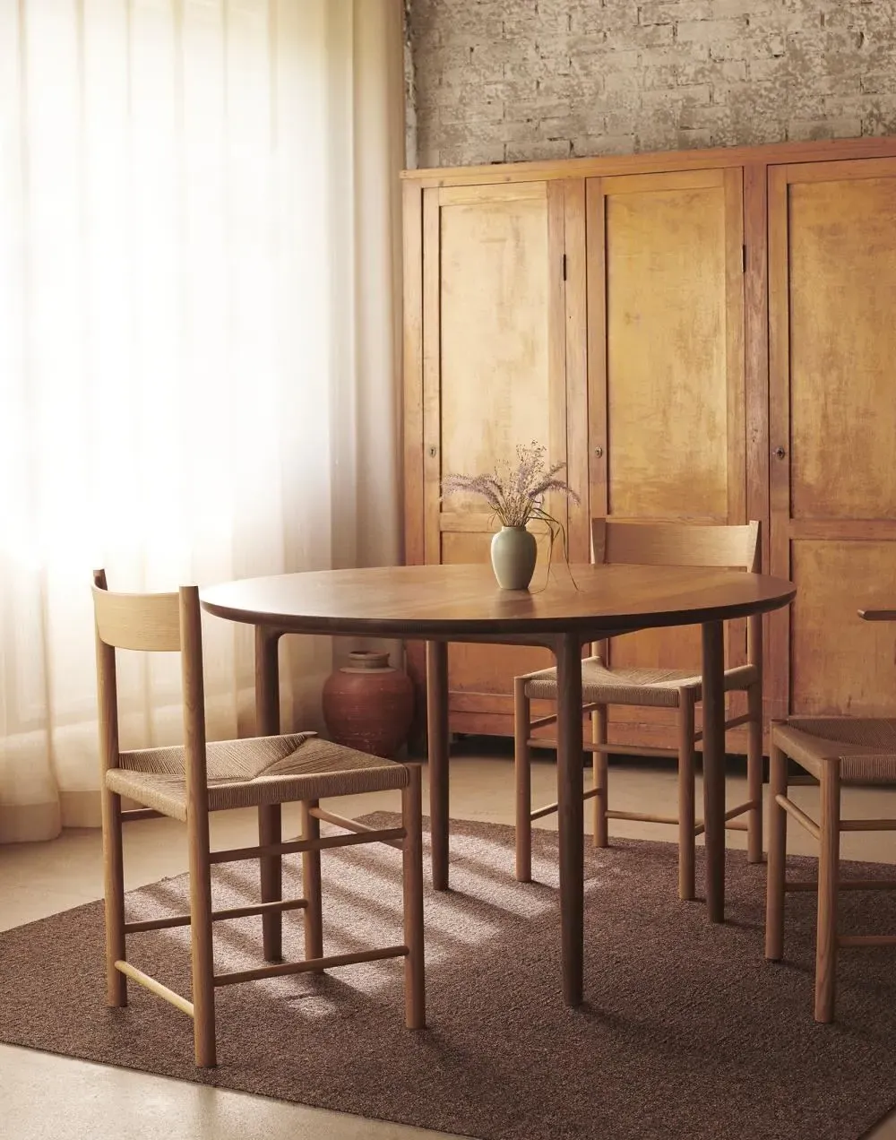 F Dining Chair - Waxed Oak, Polyester