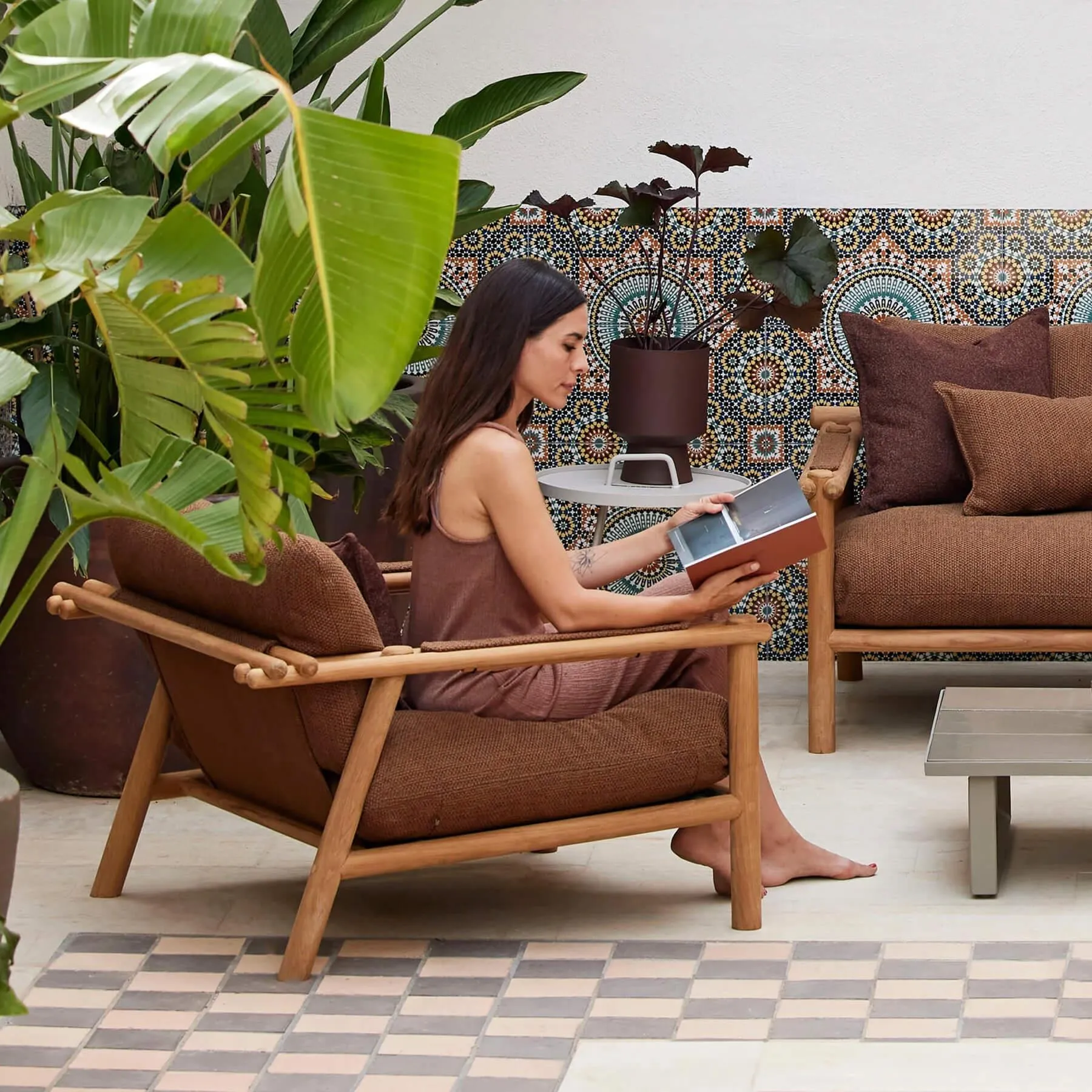 Garden Lounge Chair with Cushion - Brown, Teak