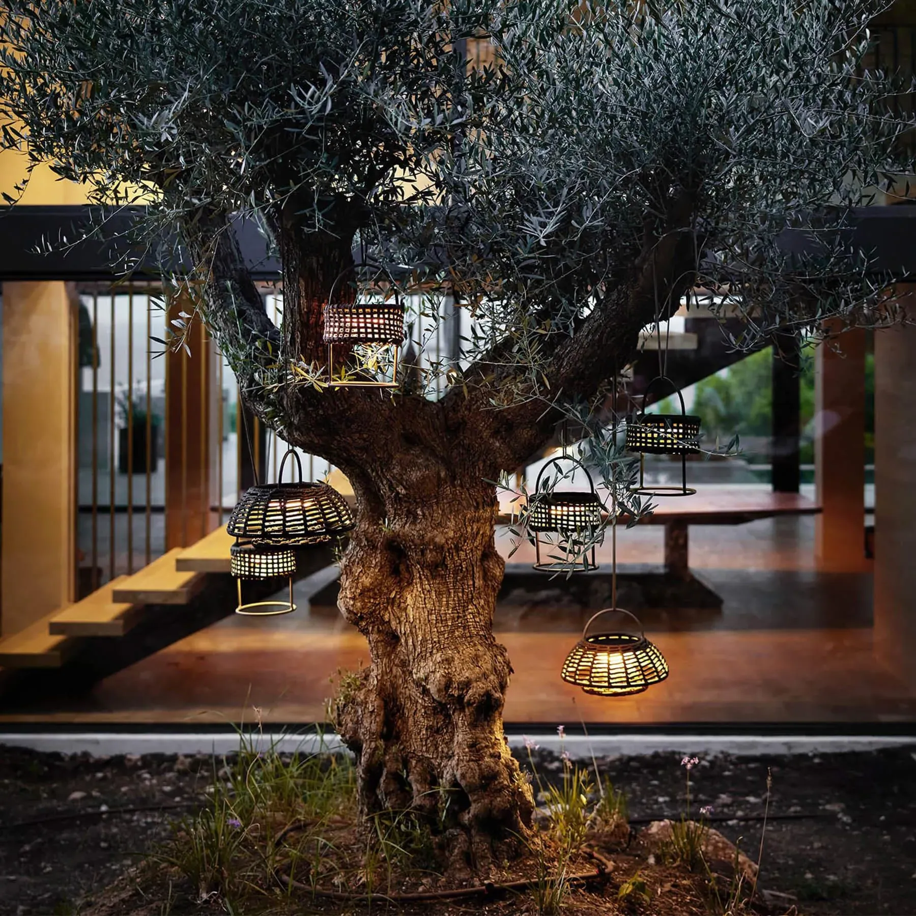 Hanging Garden Light with Solar LED - Taupe