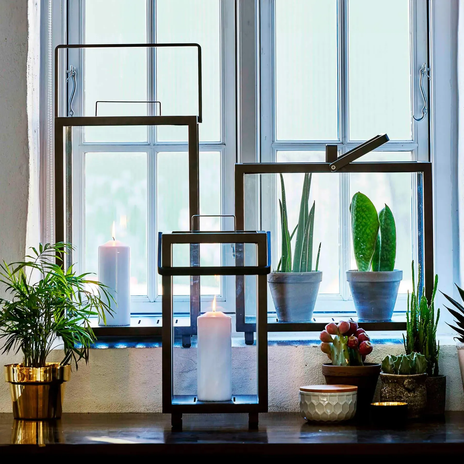 Lighthouse Large Lantern - Teak, Aluminium