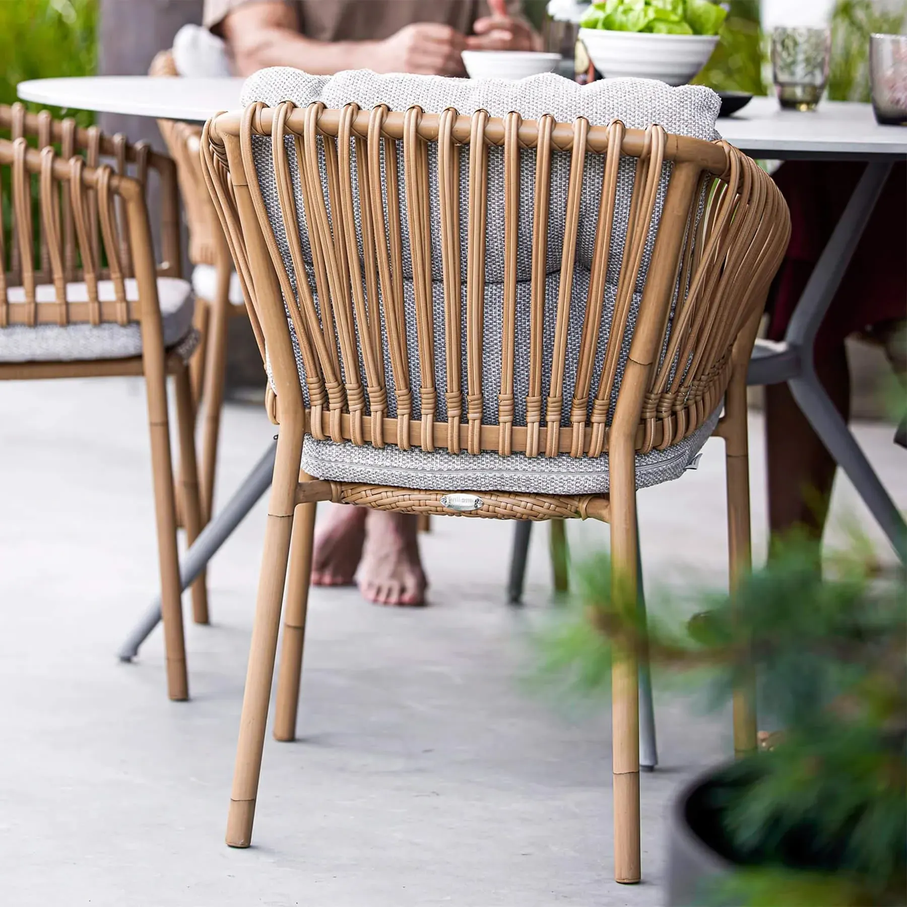 Outdoor Chair with Cushion - Taupe, Aluminium