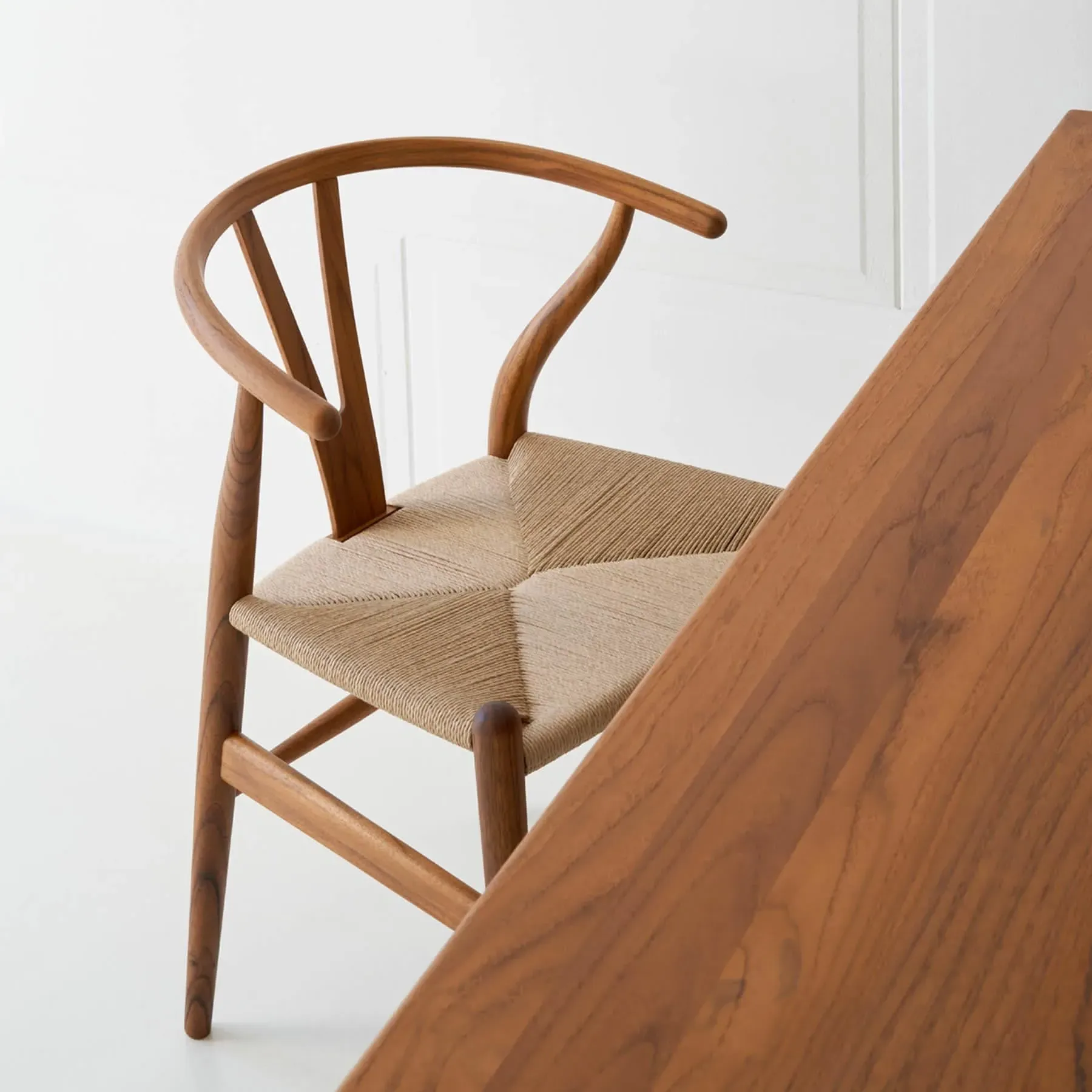 CH24 & CH327 4-Seater Dining Set - Teak