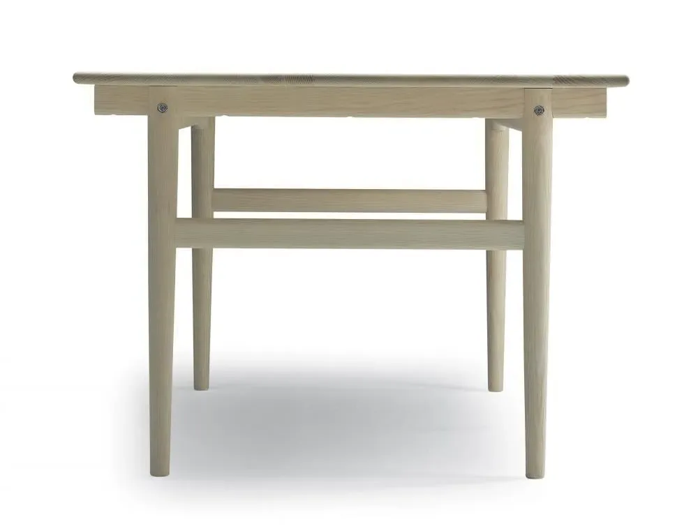 CH327 Small Rectangular Dining Table - Beech, Oil
