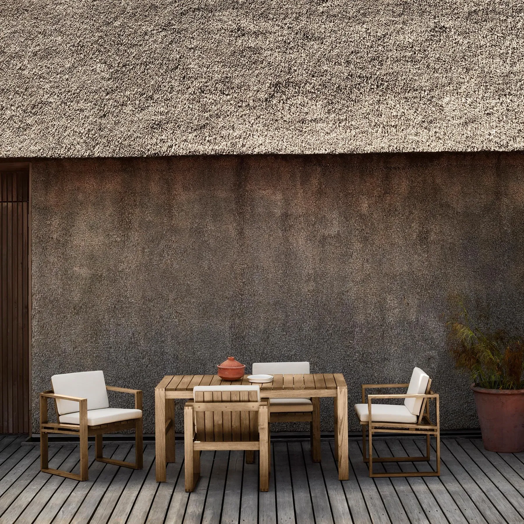 Garden Dining Table - Teak Wood