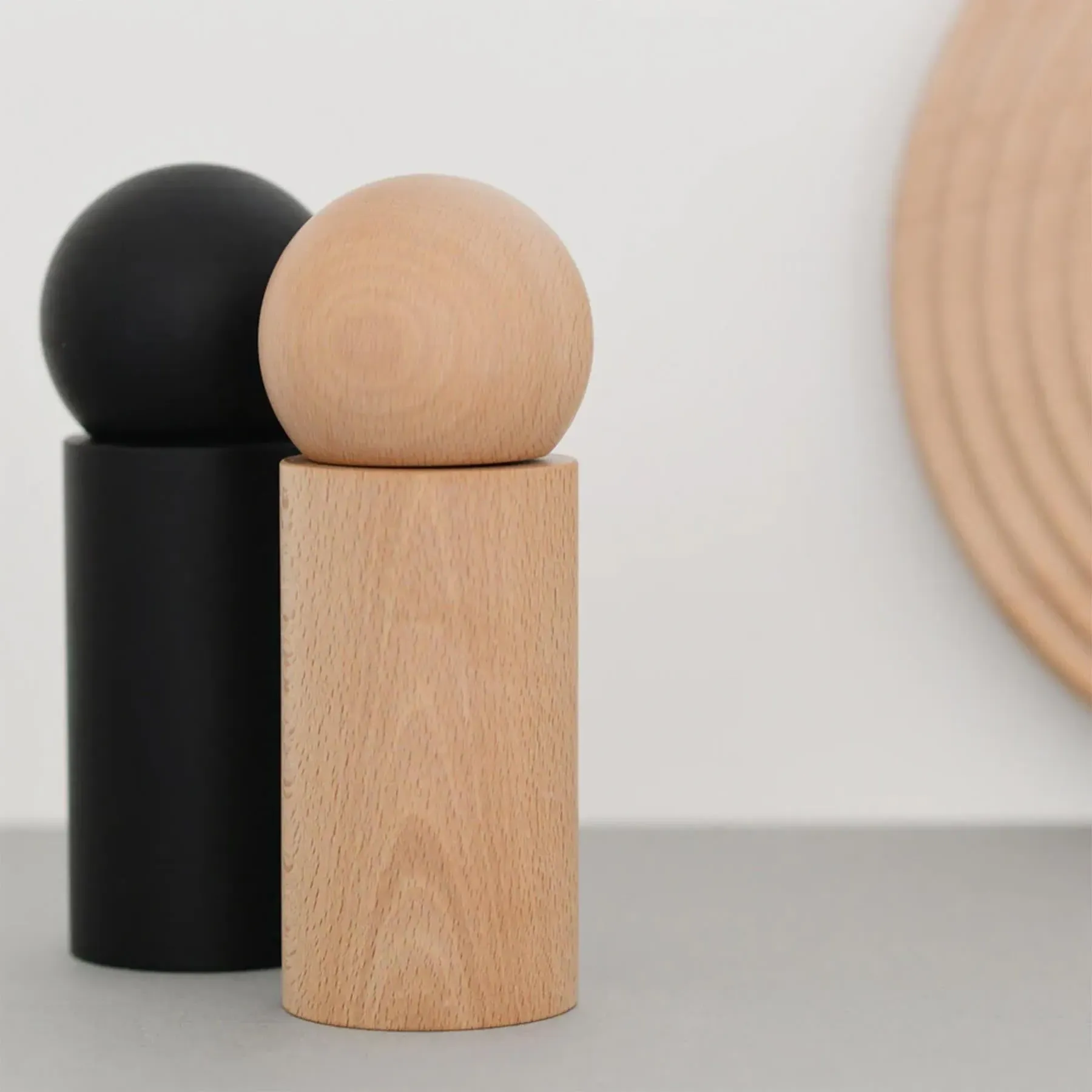 Orb Spice Grinder - Black, Beech Wood