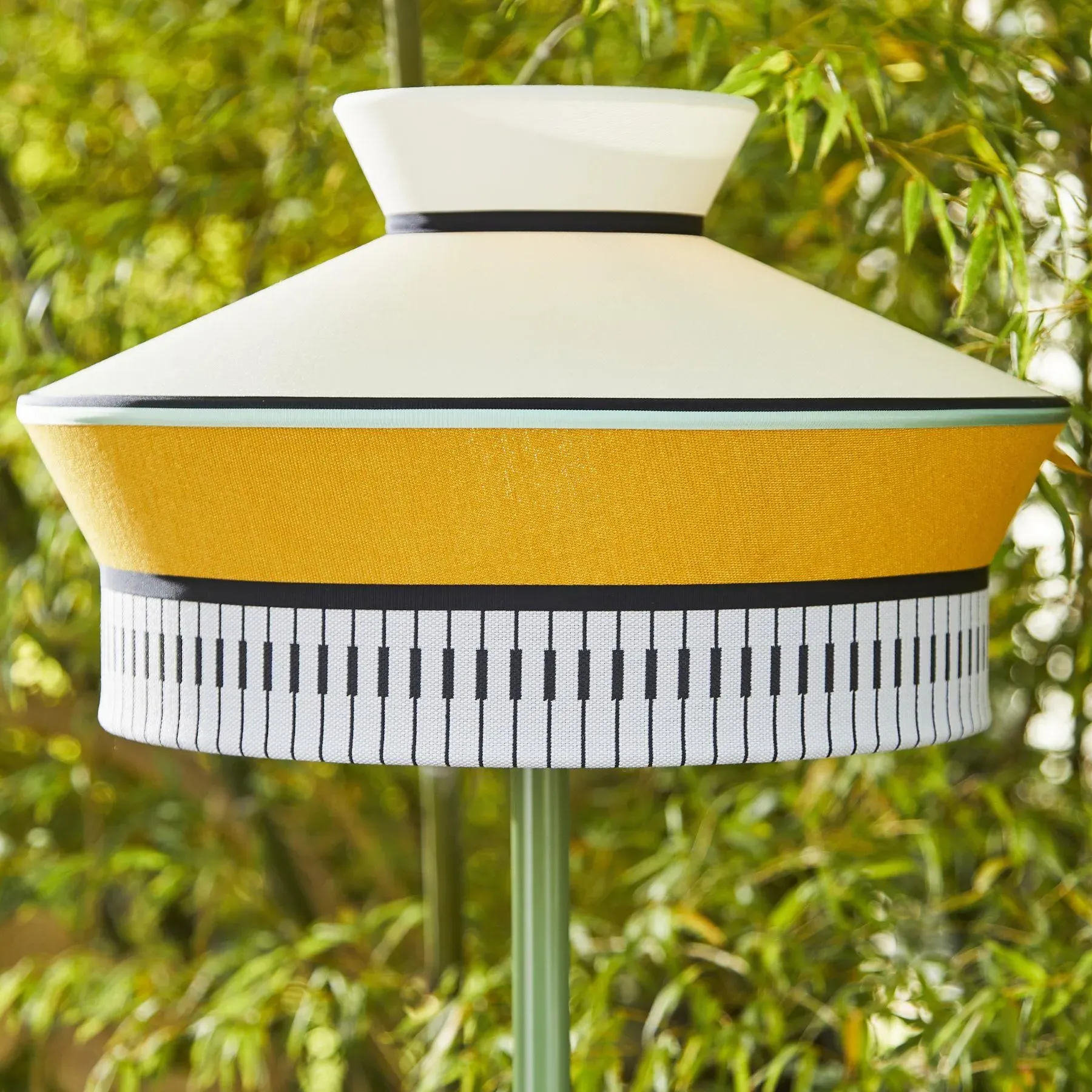 Outdoor Floor Lamp with Table - Green